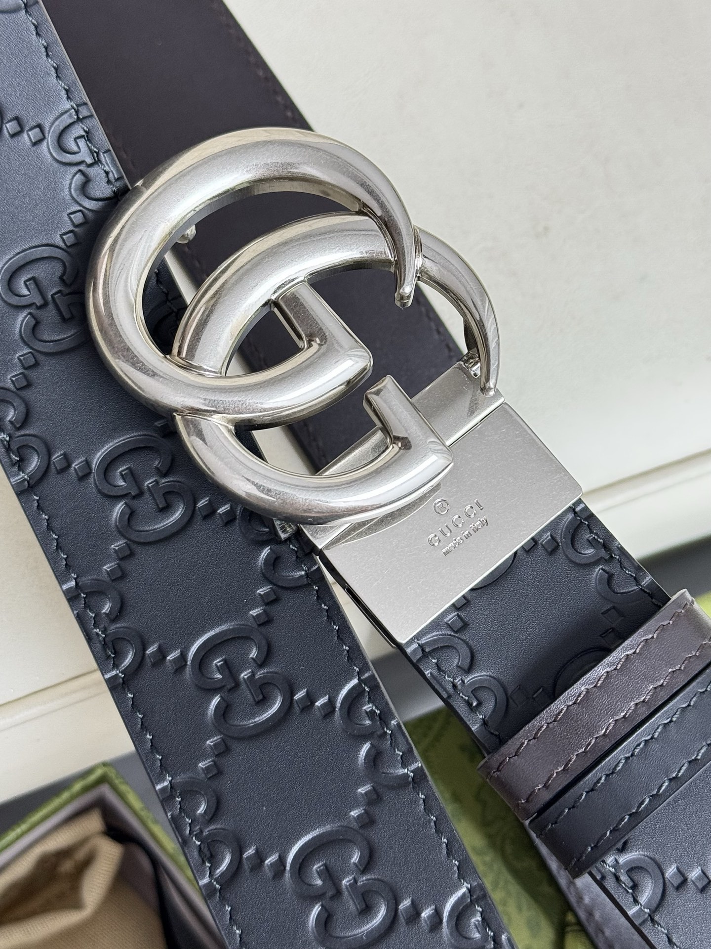 
Gucci，原厂精密电渡扣头，意大利原厂皮，宽3.8cm，代购级。