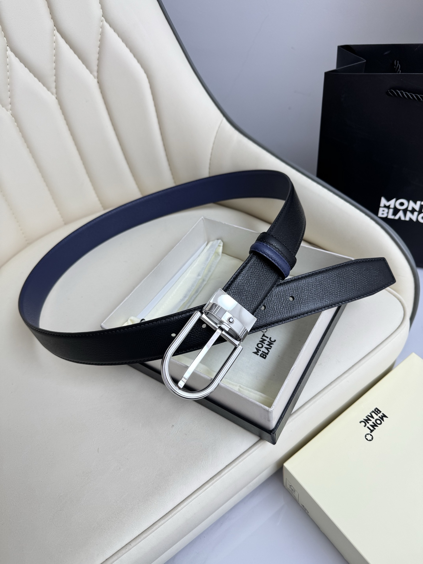 上質でスタイリッシュなベルトを厳選