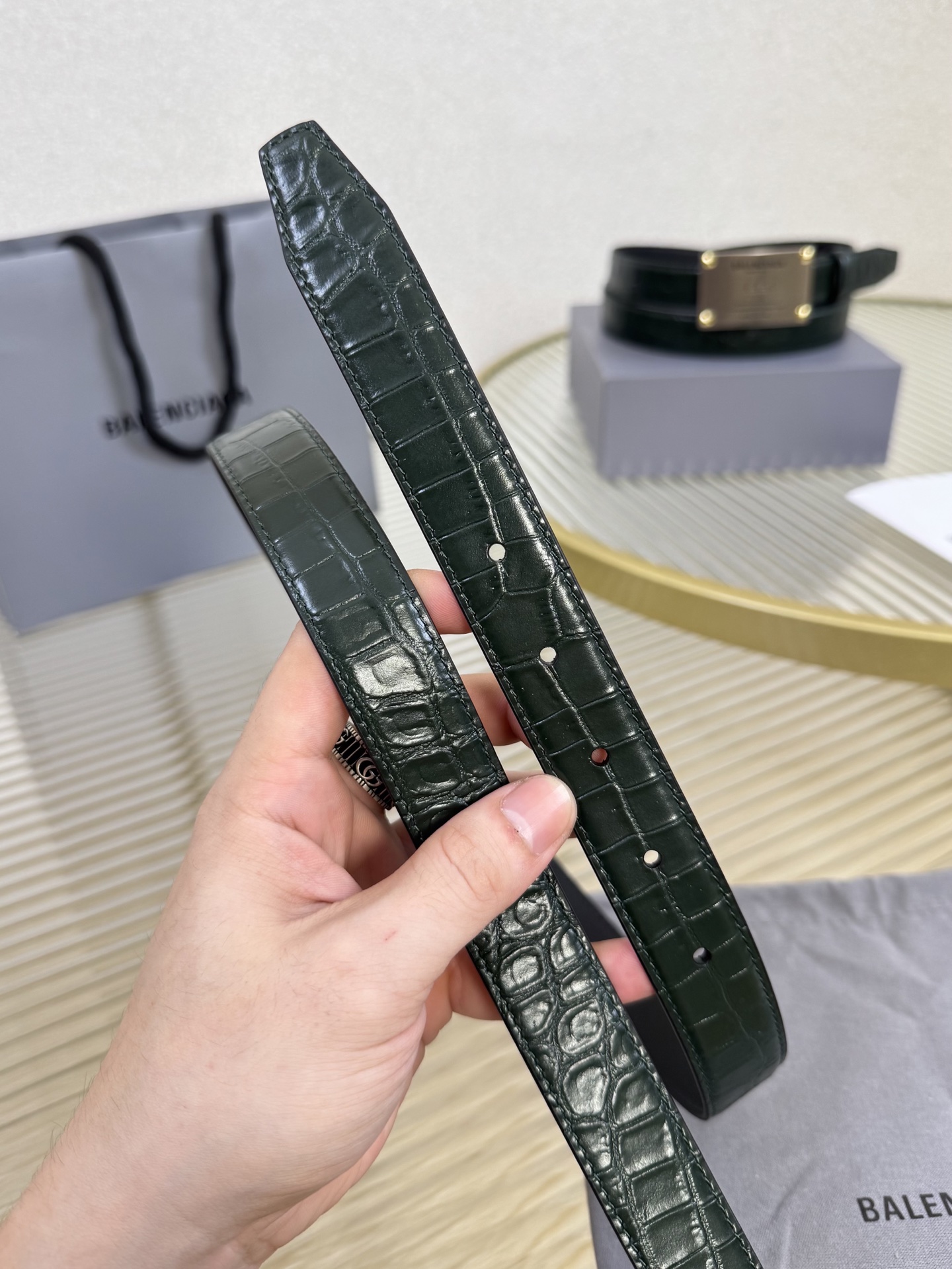 발렌시아가 카프스킨 빈티지 놋쇠 장식 벨트 상세 이미지 6