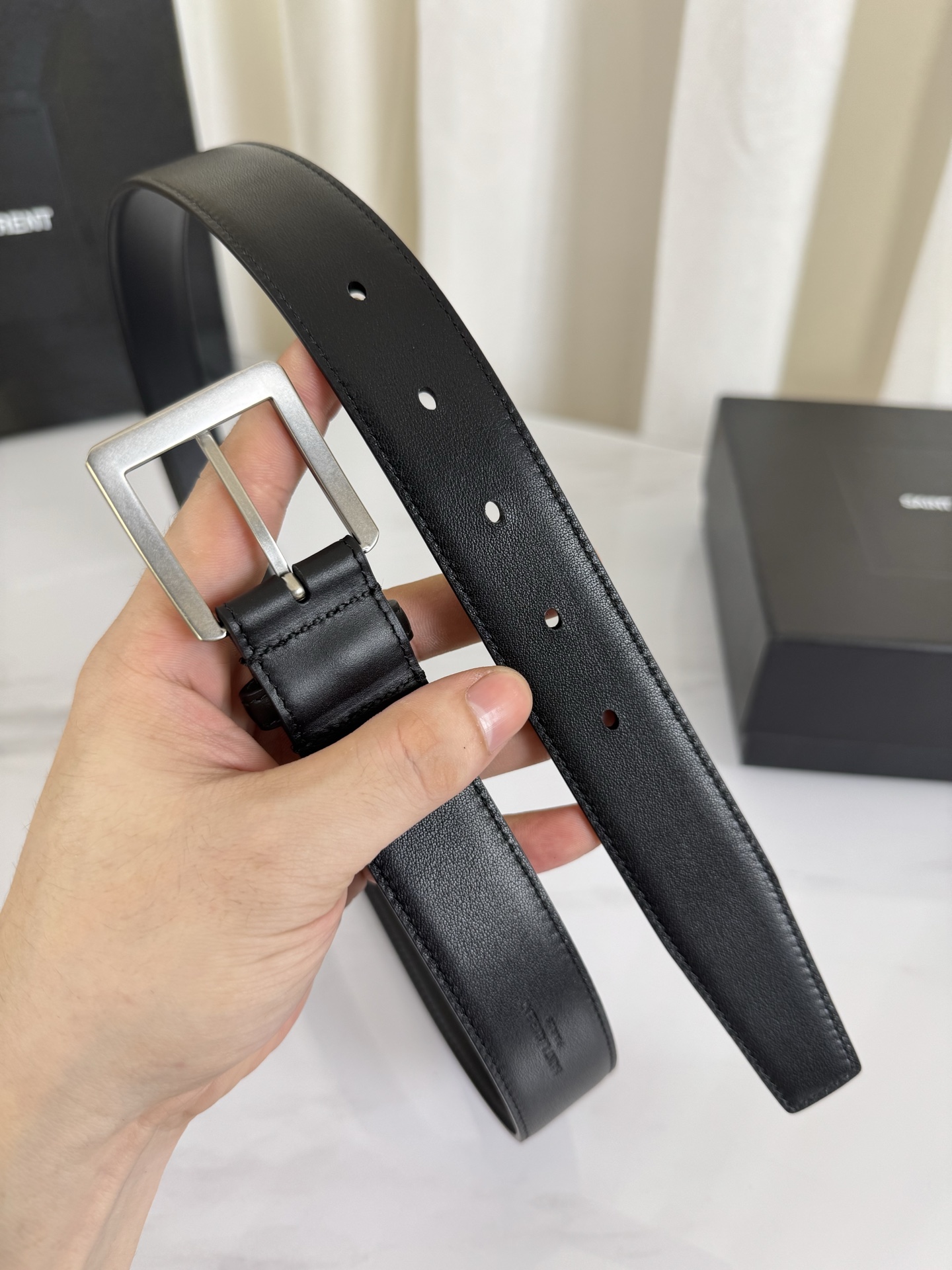 2025 开春秀款Saint Laurent 圣罗兰女士腰带皮带 原厂真金电渡扣头，意大利原厂皮，宽3.