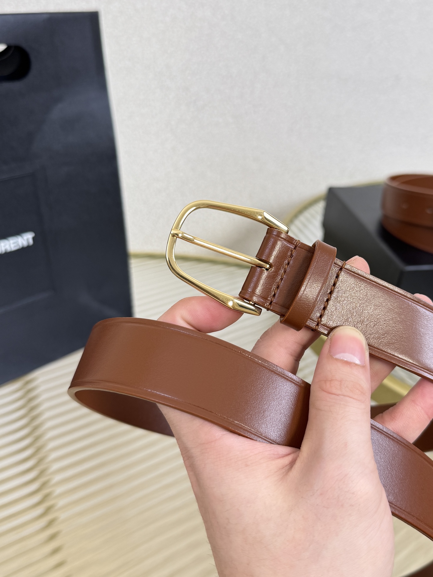 2025 开春秀款Saint Laurent 圣罗兰女士腰带皮带 原厂真金电渡扣头，意大利原厂皮，宽3.