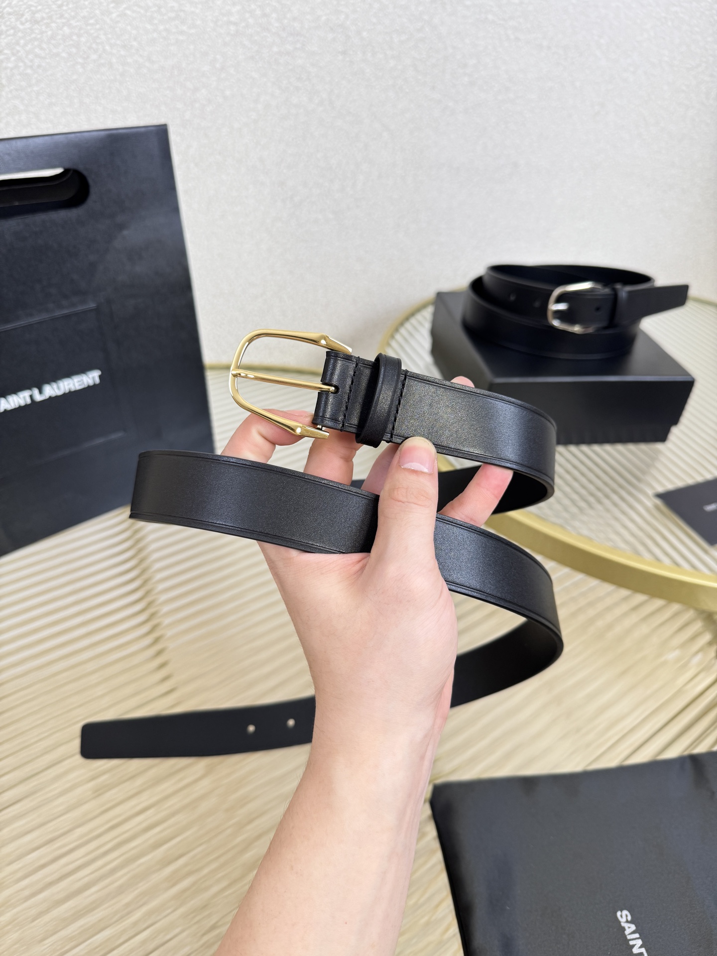 2025 开春秀款Saint Laurent 圣罗兰女士腰带皮带 原厂真金电渡扣头，意大利原厂皮，宽3.