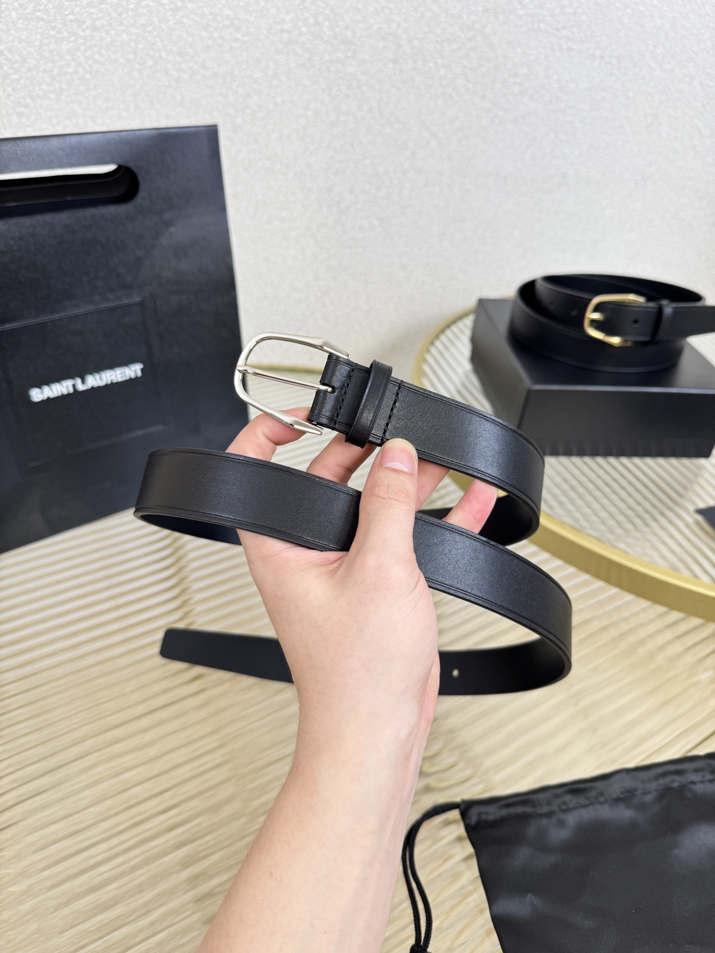 2025 开春秀款Saint Laurent 圣罗兰女士腰带皮带 原厂真金电渡扣头，意大利原厂皮，宽3.