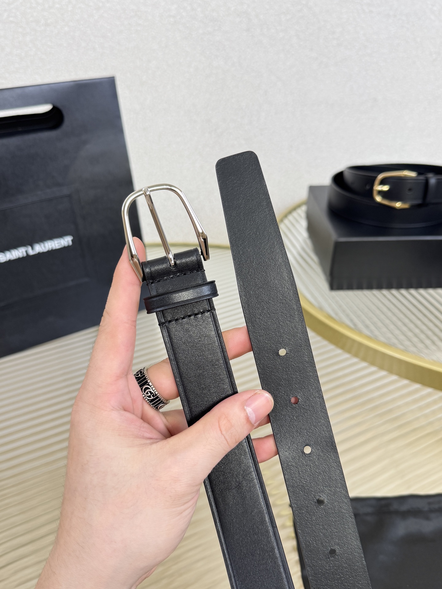 2025 开春秀款Saint Laurent 圣罗兰女士腰带皮带 原厂真金电渡扣头，意大利原厂皮，宽3.
