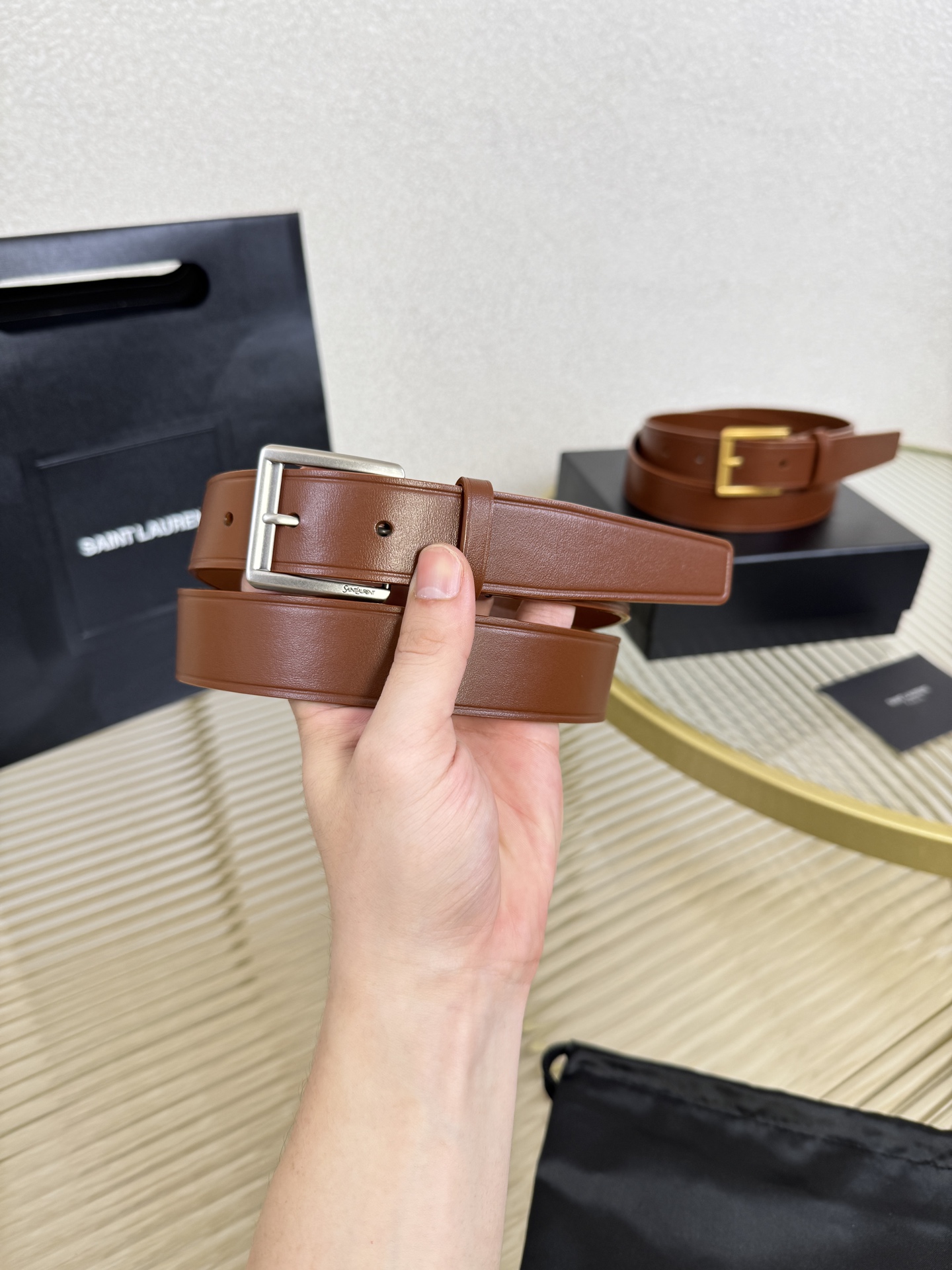 2025 开春秀款Saint Laurent 圣罗兰女士腰带皮带 原厂真金电渡扣头，意大利原厂皮，宽3.