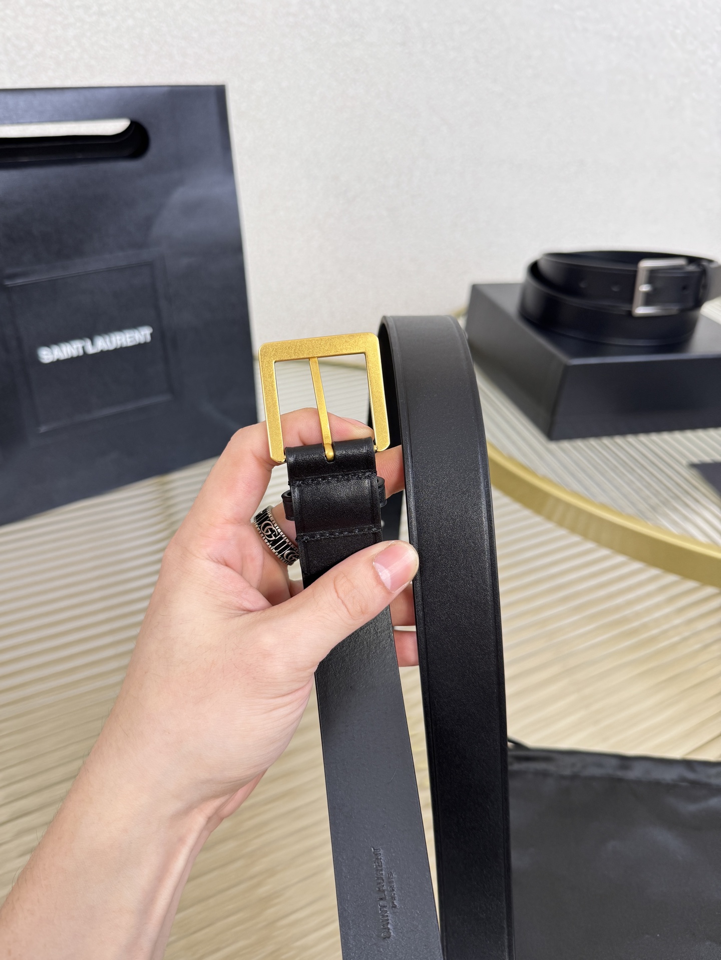 2025 开春秀款Saint Laurent 圣罗兰女士腰带皮带 原厂真金电渡扣头，意大利原厂皮，宽3.0cm，代购级。🅿️170