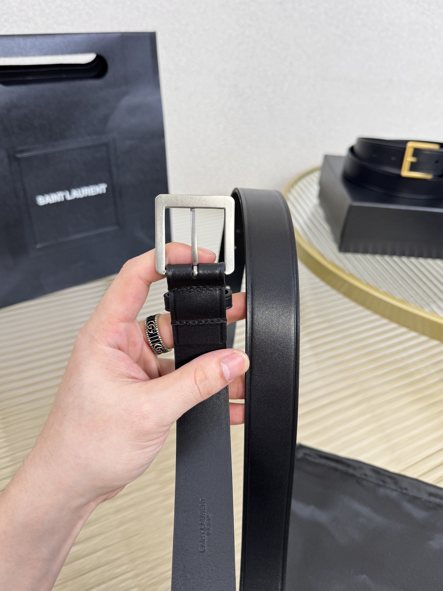 2025 开春秀款Saint Laurent 圣罗兰女士腰带皮带 原厂真金电渡扣头，意大利原厂皮，宽3.0cm，代购级。🅿️170