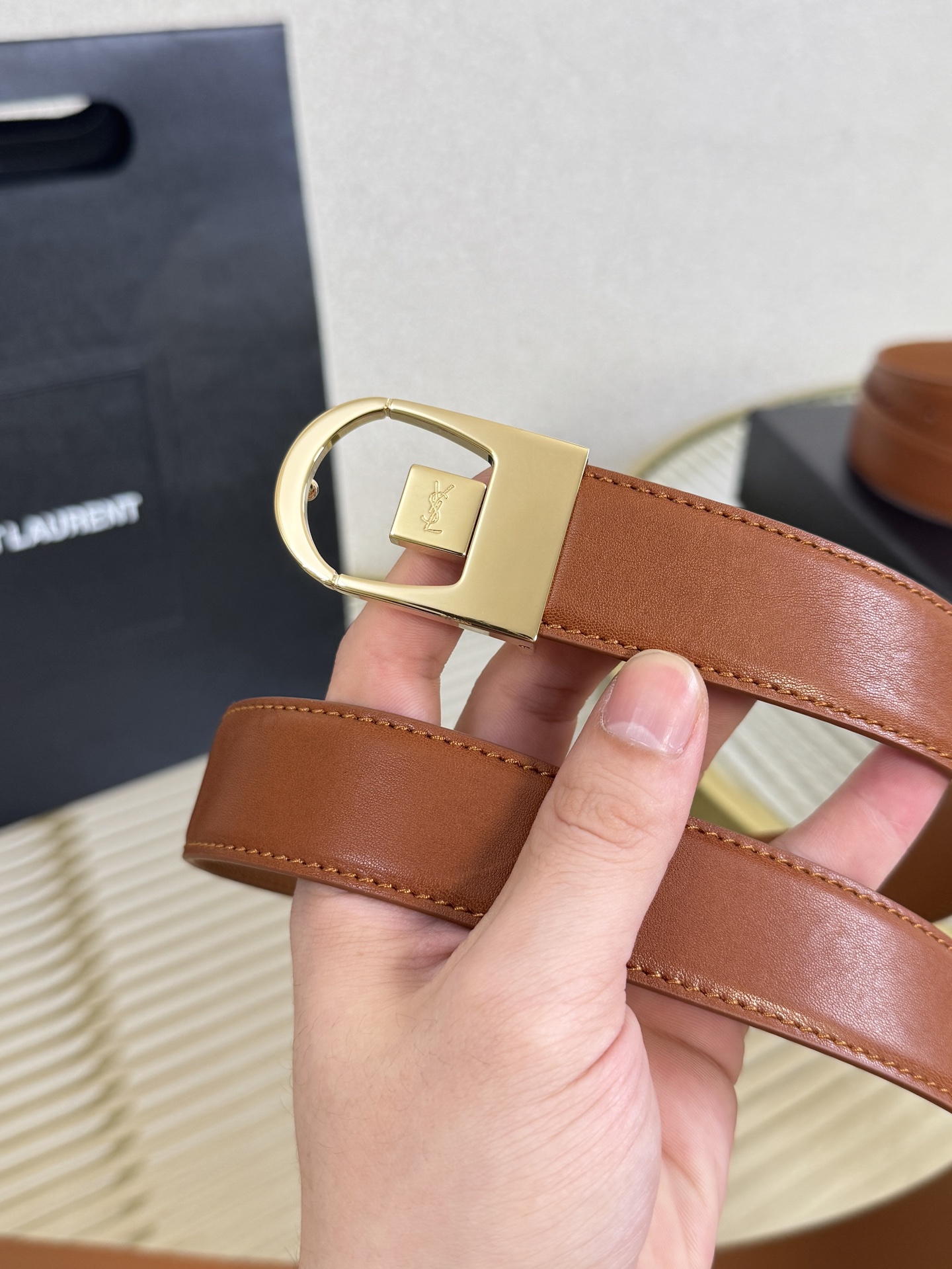 2025 开春秀款Saint Laurent 圣罗兰女士腰带皮带 原厂真金电渡扣头，意大利原厂皮，宽3.