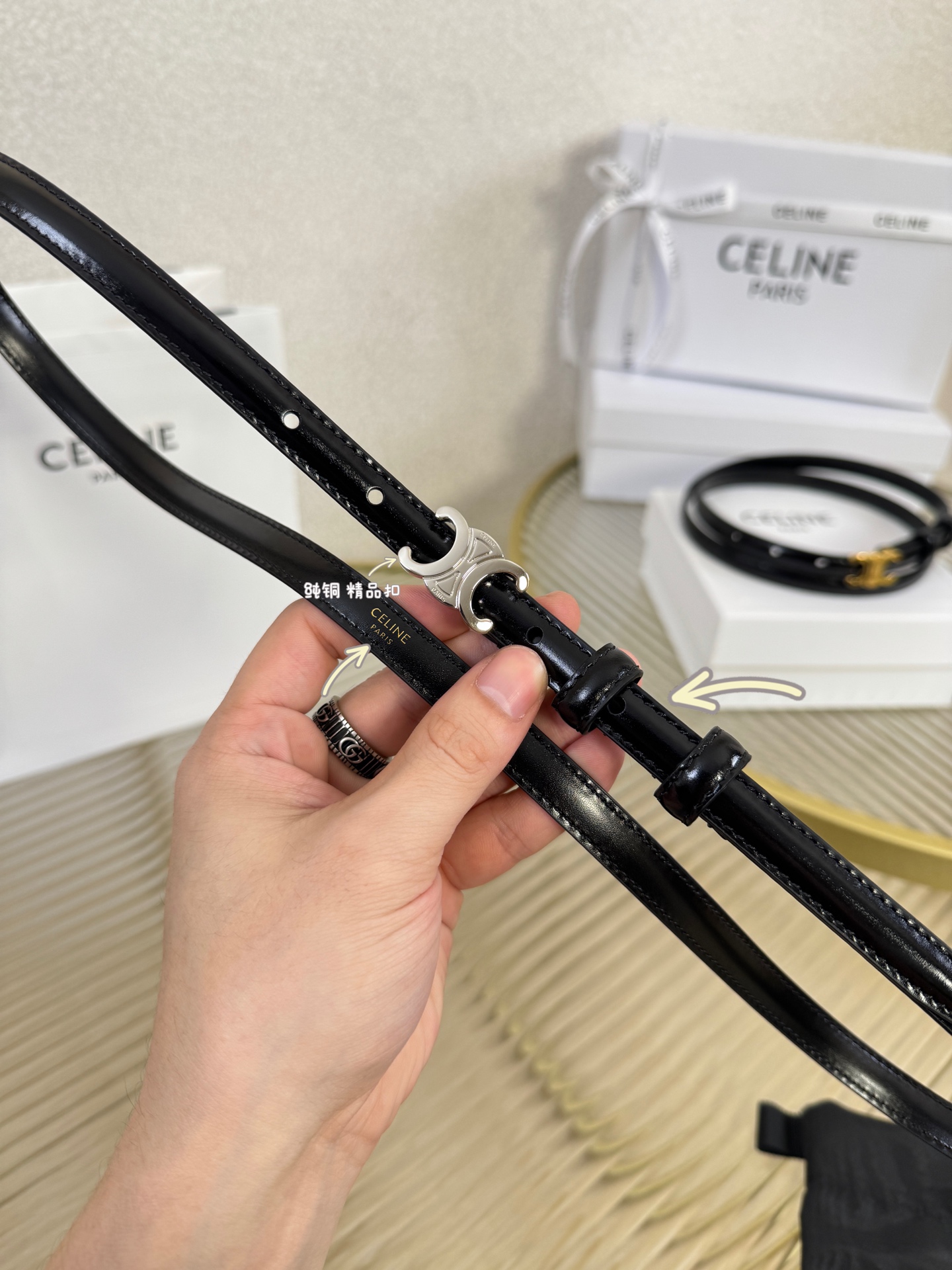 赛琳女装原单新款宽度:1.3cm精品凯旋门铜扣，正品复刻进口精选优质头层小牛皮，全粒面小牛皮，正版烫金l