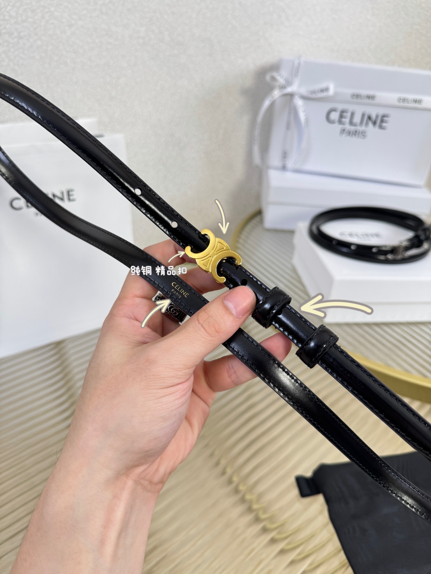 赛琳女装原单新款宽度:1.8cm精品凯旋门铜扣，正品复刻进口精选优质头层小牛皮，全粒面小牛皮，正版烫金l