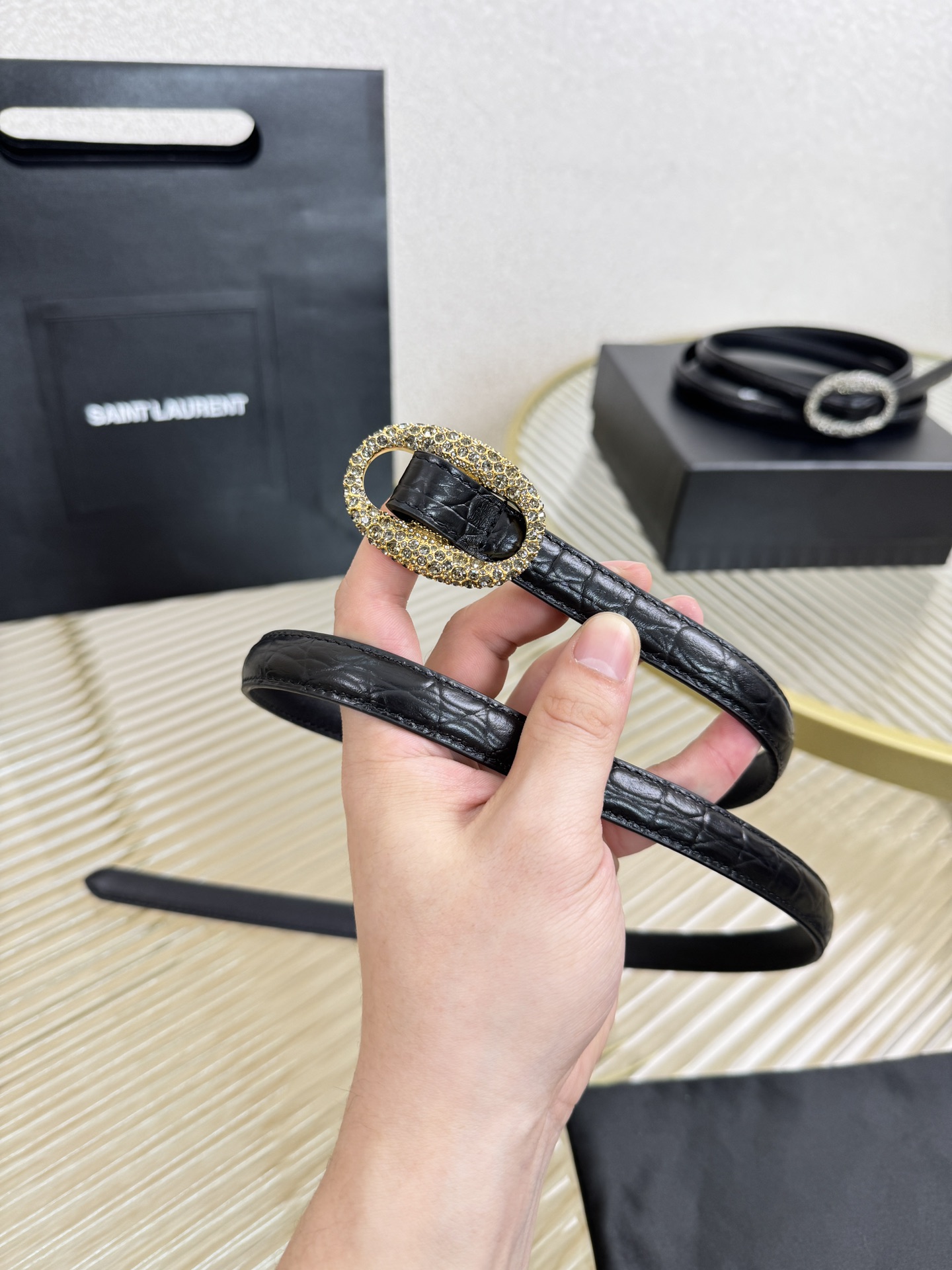 2026 开春秀款Saint Laurent 圣罗兰女士腰带皮带 原厂真金电渡扣头，意大利原厂皮，宽1.
