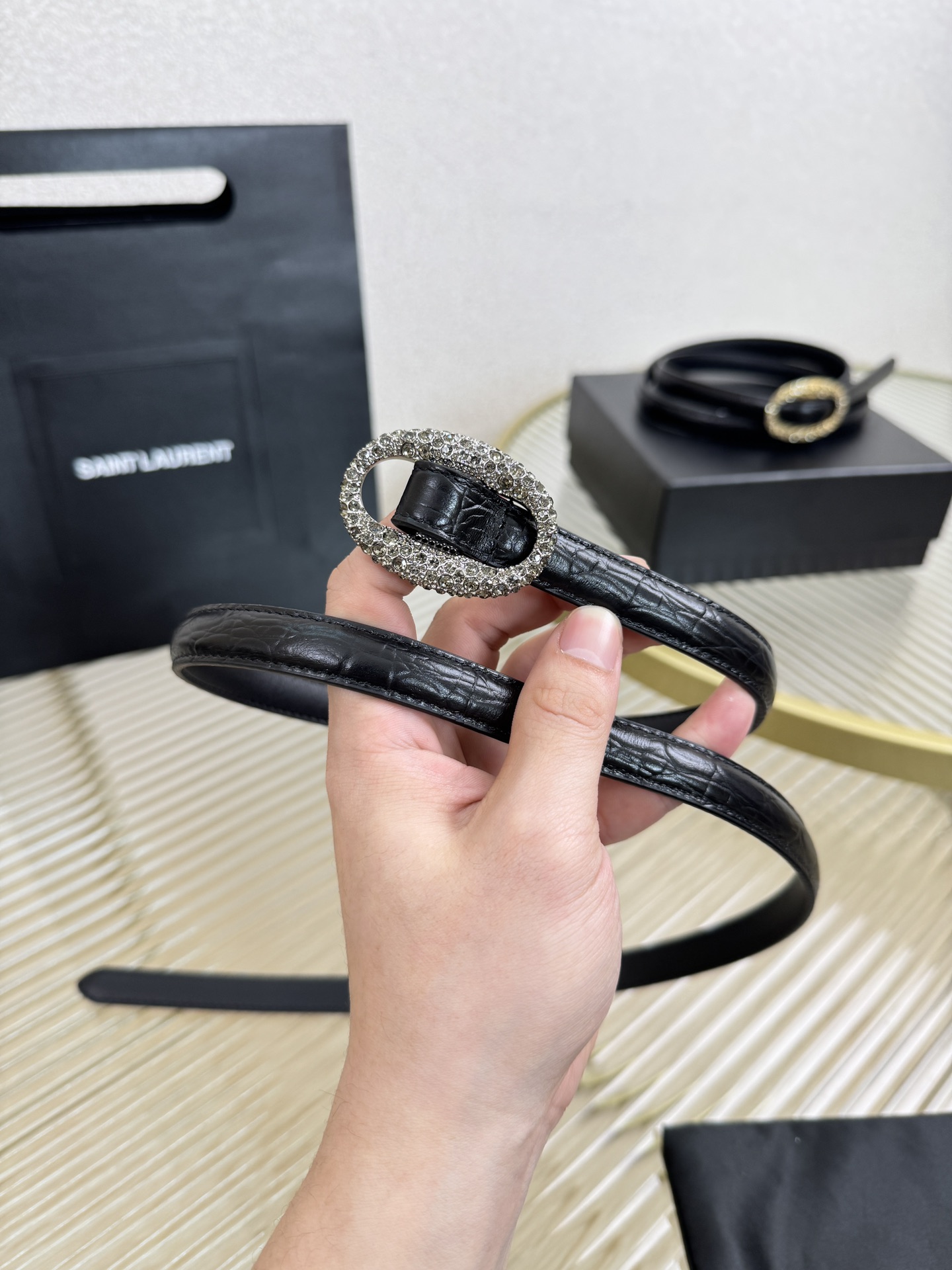 2026 开春秀款Saint Laurent 圣罗兰女士腰带皮带 原厂真金电渡扣头，意大利原厂皮，宽1.