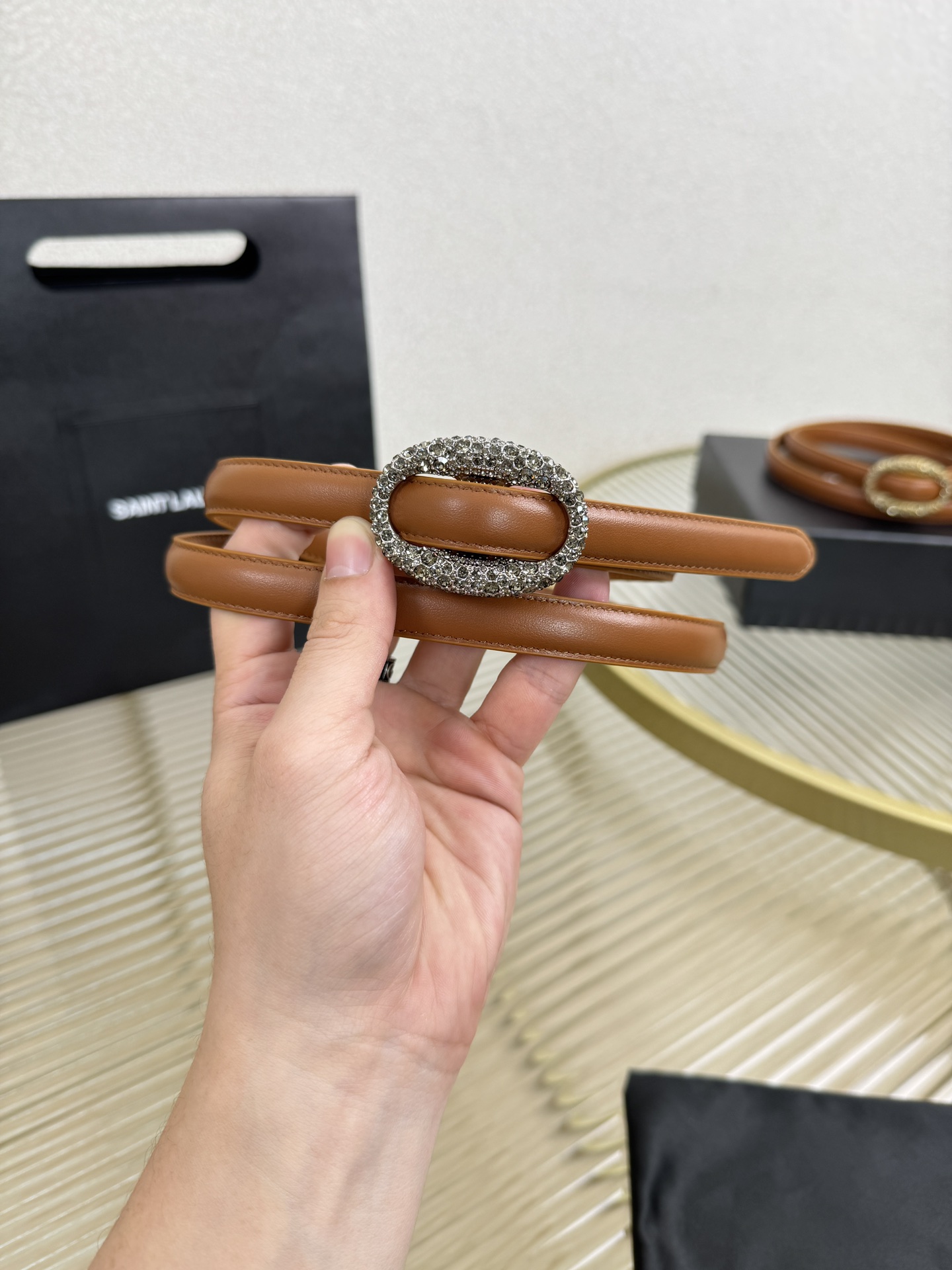 2026 开春秀款Saint Laurent 圣罗兰女士腰带皮带 原厂真金电渡扣头，意大利原厂皮，宽1.