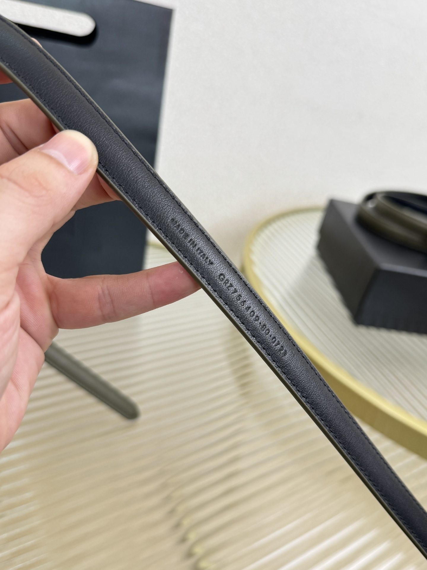 2026 开春秀款Saint Laurent 圣罗兰女士腰带皮带 原厂真金电渡扣头，意大利原厂皮，宽1.