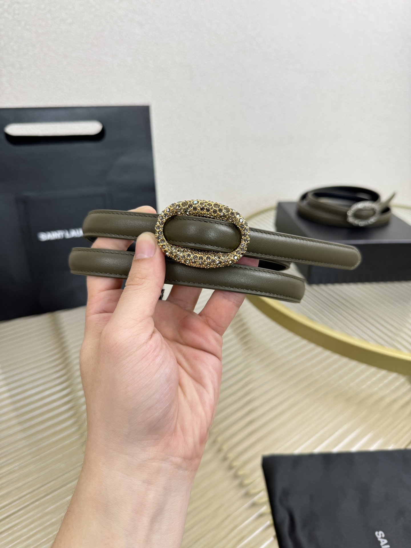 2026 开春秀款Saint Laurent 圣罗兰女士腰带皮带 原厂真金电渡扣头，意大利原厂皮，宽1.
