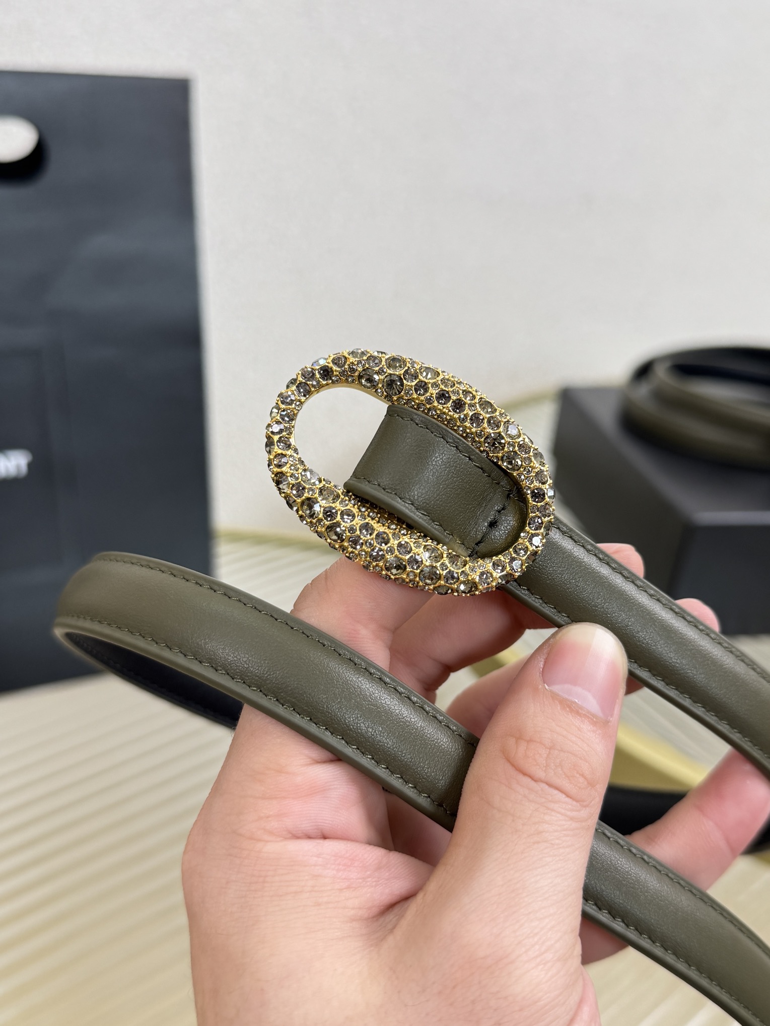 2026 开春秀款Saint Laurent 圣罗兰女士腰带皮带 原厂真金电渡扣头，意大利原厂皮，宽1.