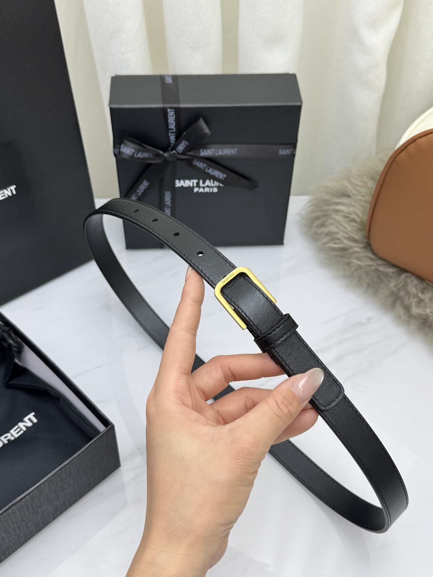 Saint Laurent 圣罗兰女士腰带皮带 原厂真金电渡扣头，意大利原厂皮，宽2.0cm，代购级。