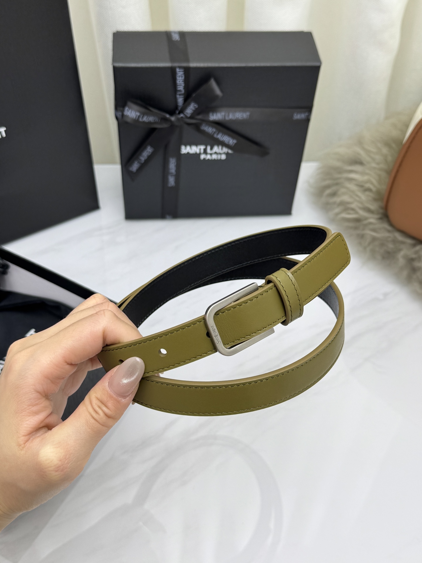 Saint Laurent 圣罗兰女士腰带皮带 原厂真金电渡扣头，意大利原厂皮，宽2.0cm，代购级。
