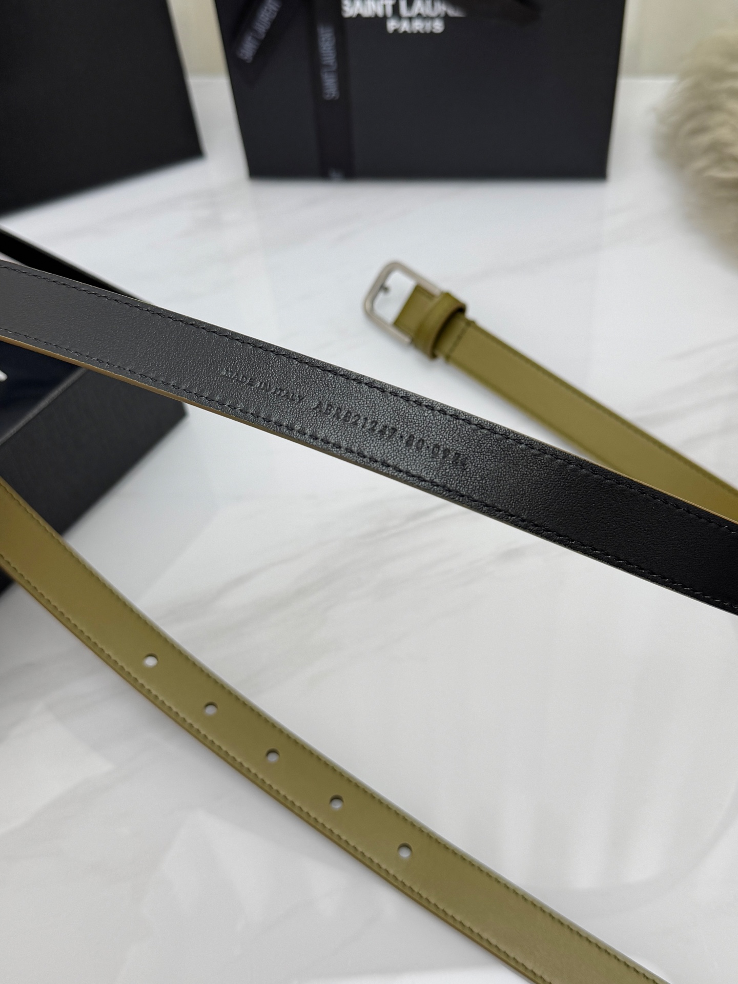 Saint Laurent 圣罗兰女士腰带皮带 原厂真金电渡扣头，意大利原厂皮，宽2.0cm，代购级。