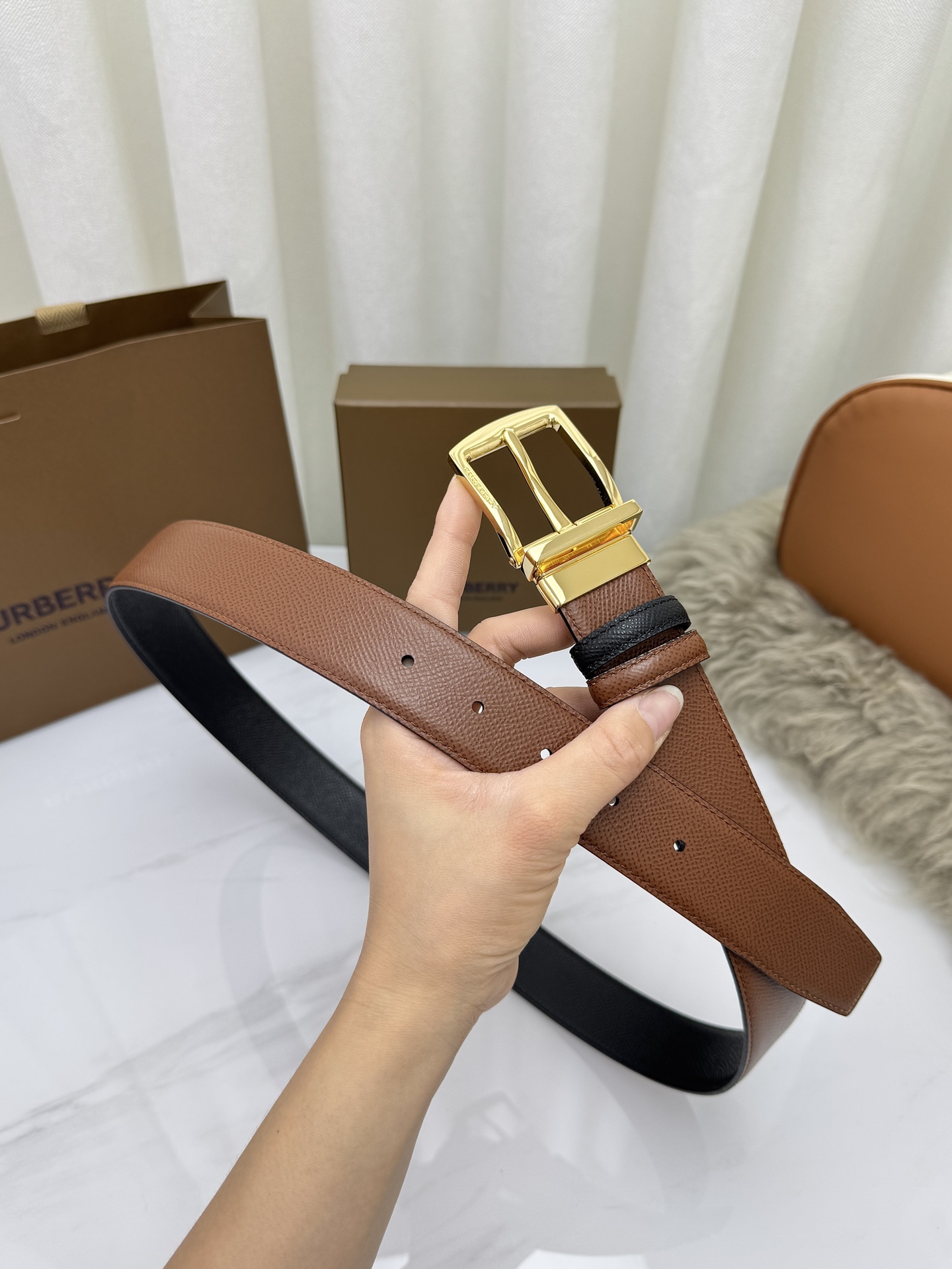Burberry Reversible Leather Belt 