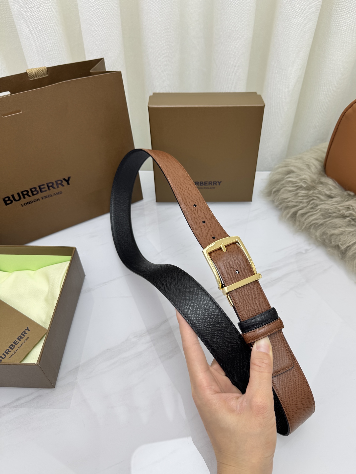 Burberry Reversible Leather Belt 