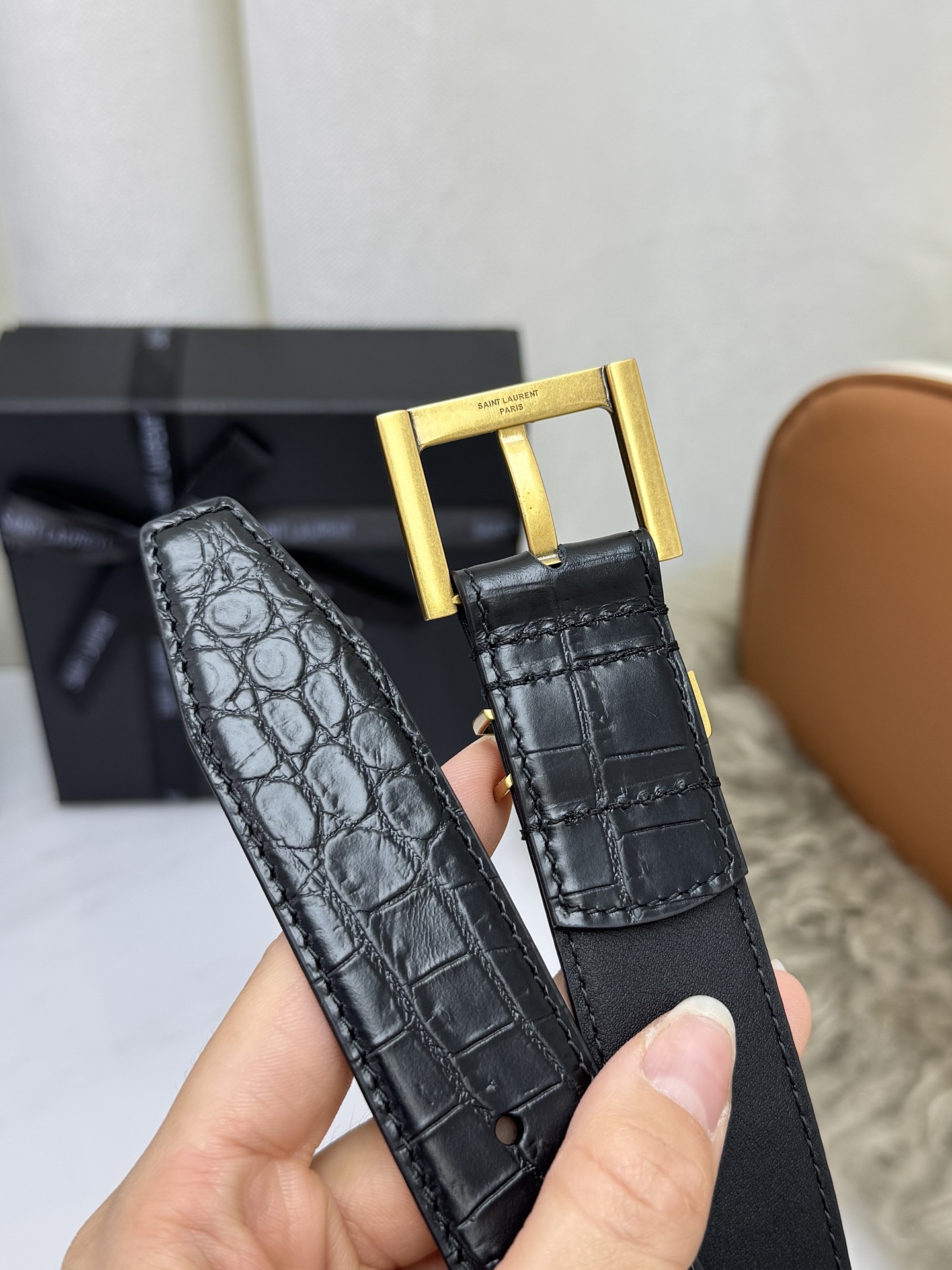 Saint Laurent 圣罗兰女士腰带皮带 原厂真金电渡扣头，意大利原厂皮，宽3.0cm，代购级。