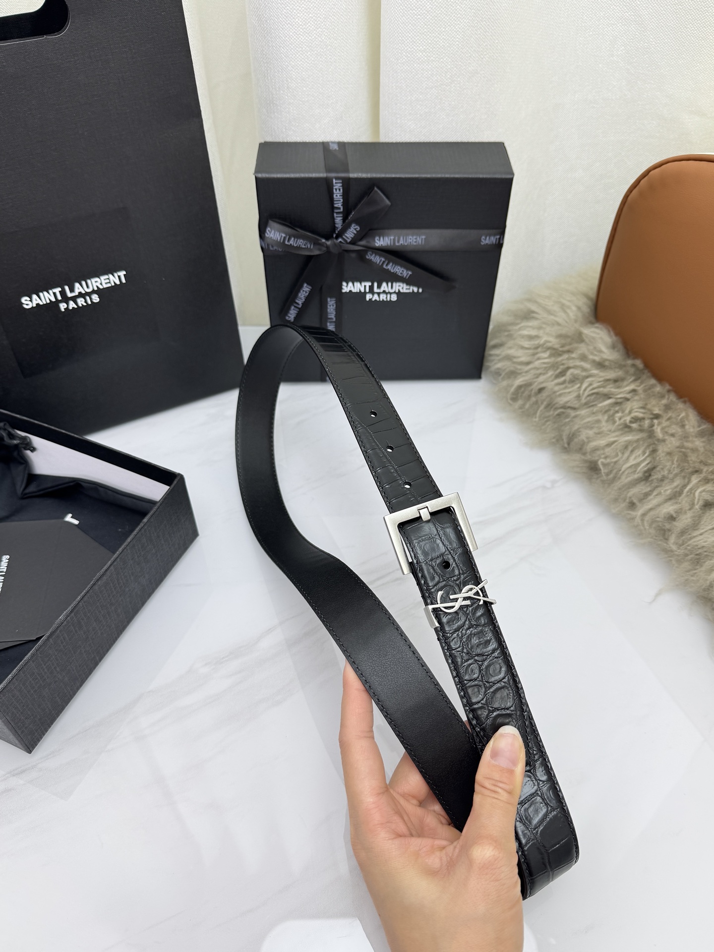 Saint Laurent 圣罗兰女士腰带皮带 原厂真金电渡扣头，意大利原厂皮，宽3.0cm，代购级。