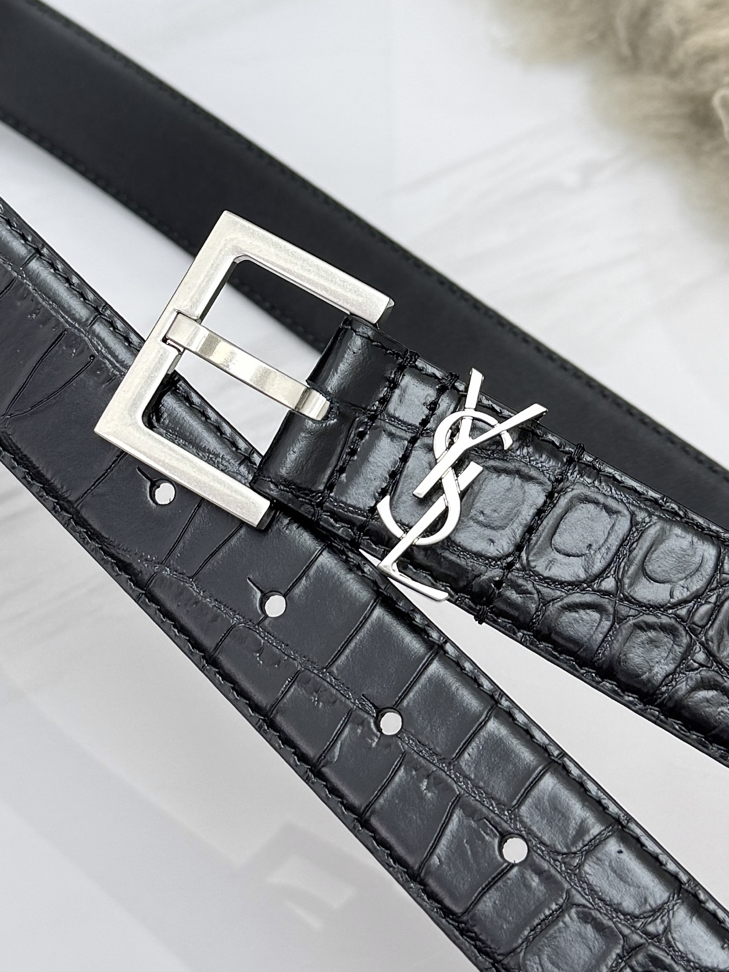 Saint Laurent 圣罗兰女士腰带皮带 原厂真金电渡扣头，意大利原厂皮，宽3.0cm，代购级。