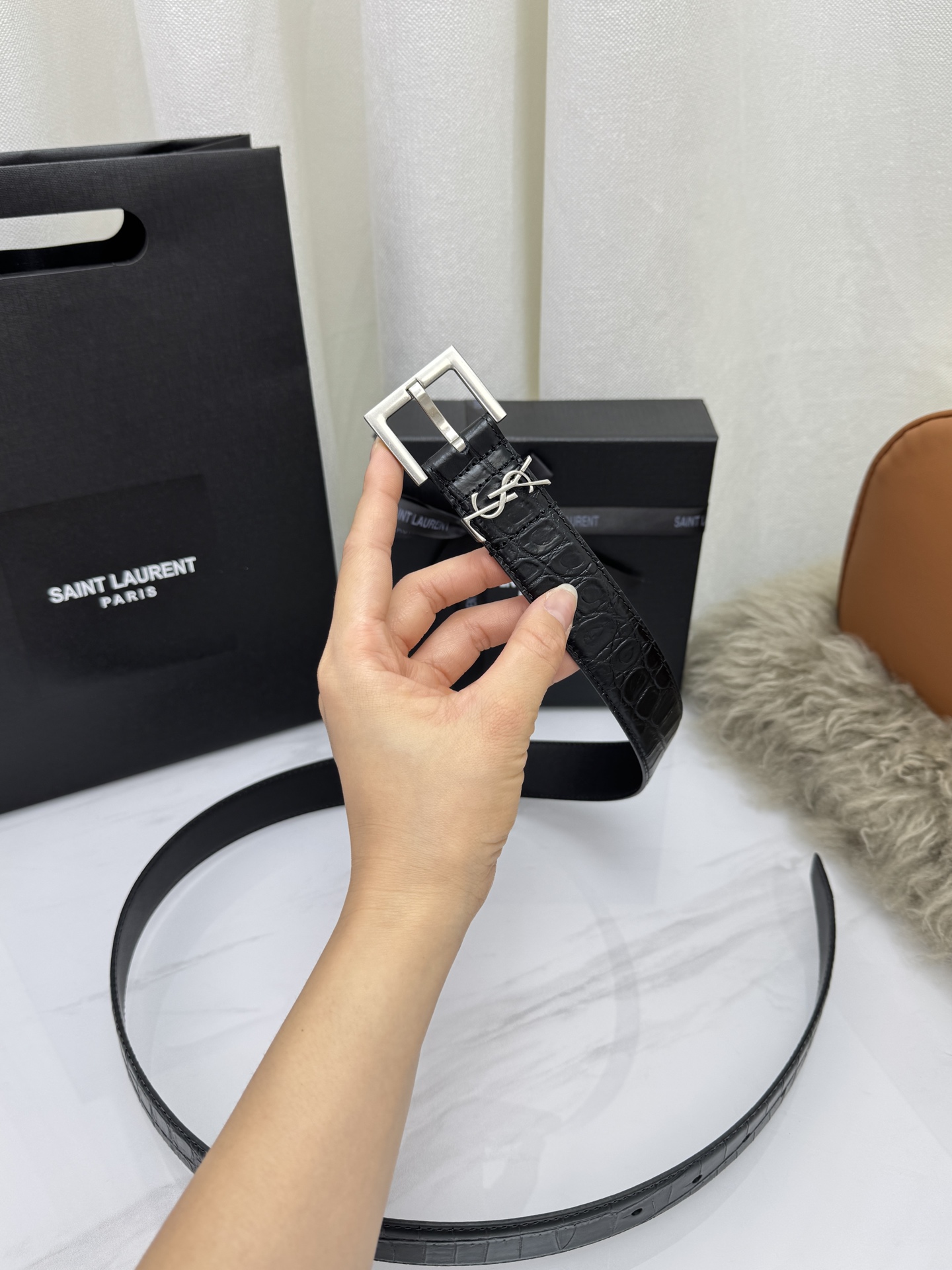 Saint Laurent 圣罗兰女士腰带皮带 原厂真金电渡扣头，意大利原厂皮，宽3.0cm，代购级。