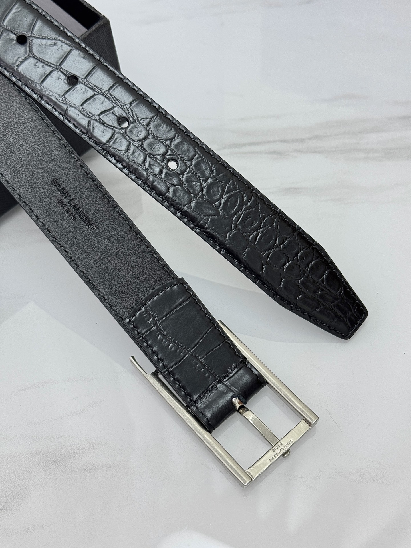 Saint Laurent 圣罗兰女士腰带皮带 原厂真金电渡扣头，意大利原厂皮，宽3.0cm，代购级。