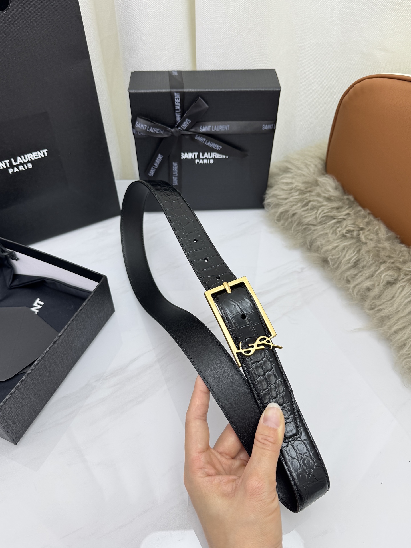 Saint Laurent 圣罗兰女士腰带皮带 原厂真金电渡扣头，意大利原厂皮，宽3.0cm，代购级。