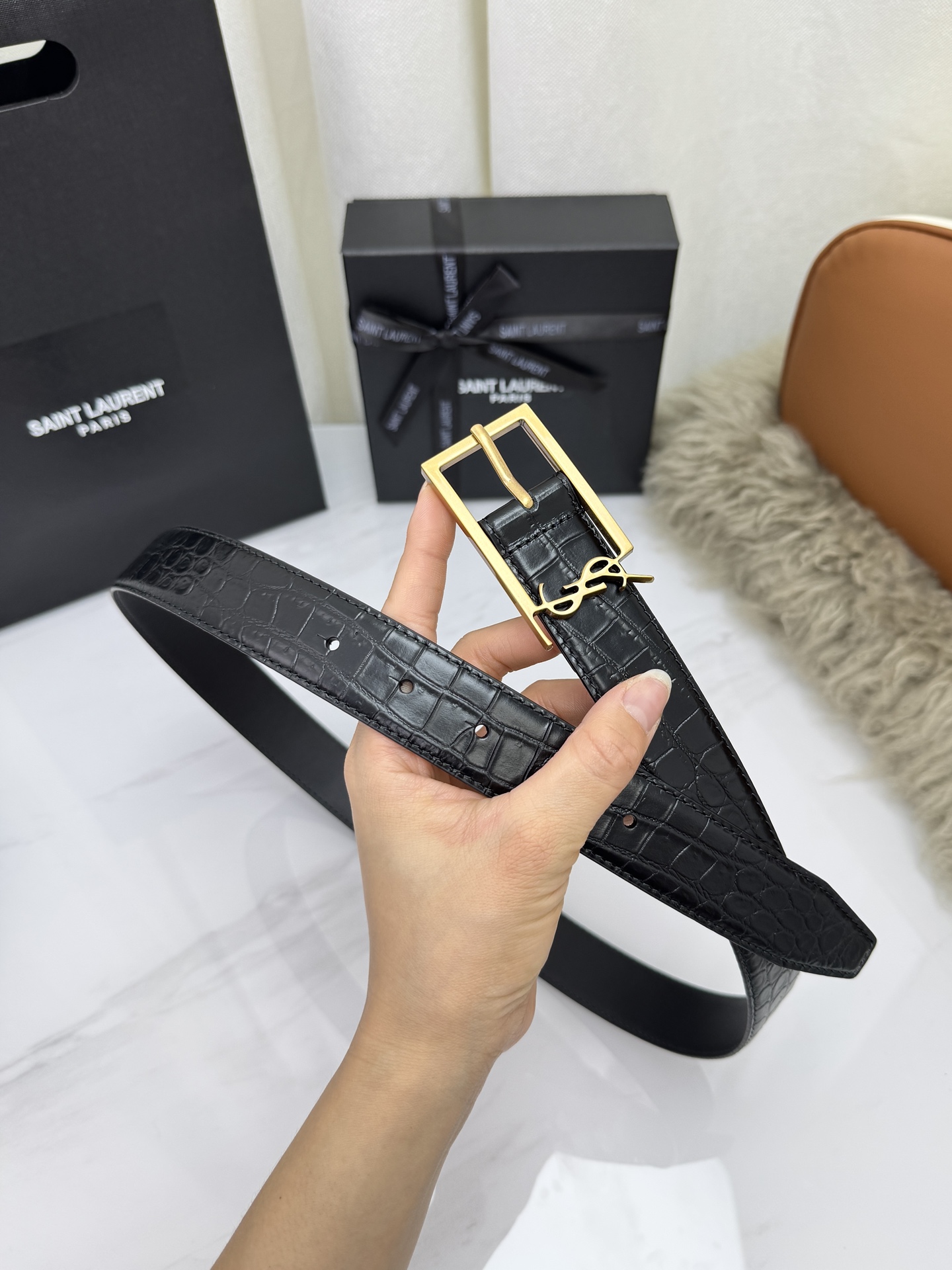 Saint Laurent 圣罗兰女士腰带皮带 原厂真金电渡扣头，意大利原厂皮，宽3.0cm，代购级。