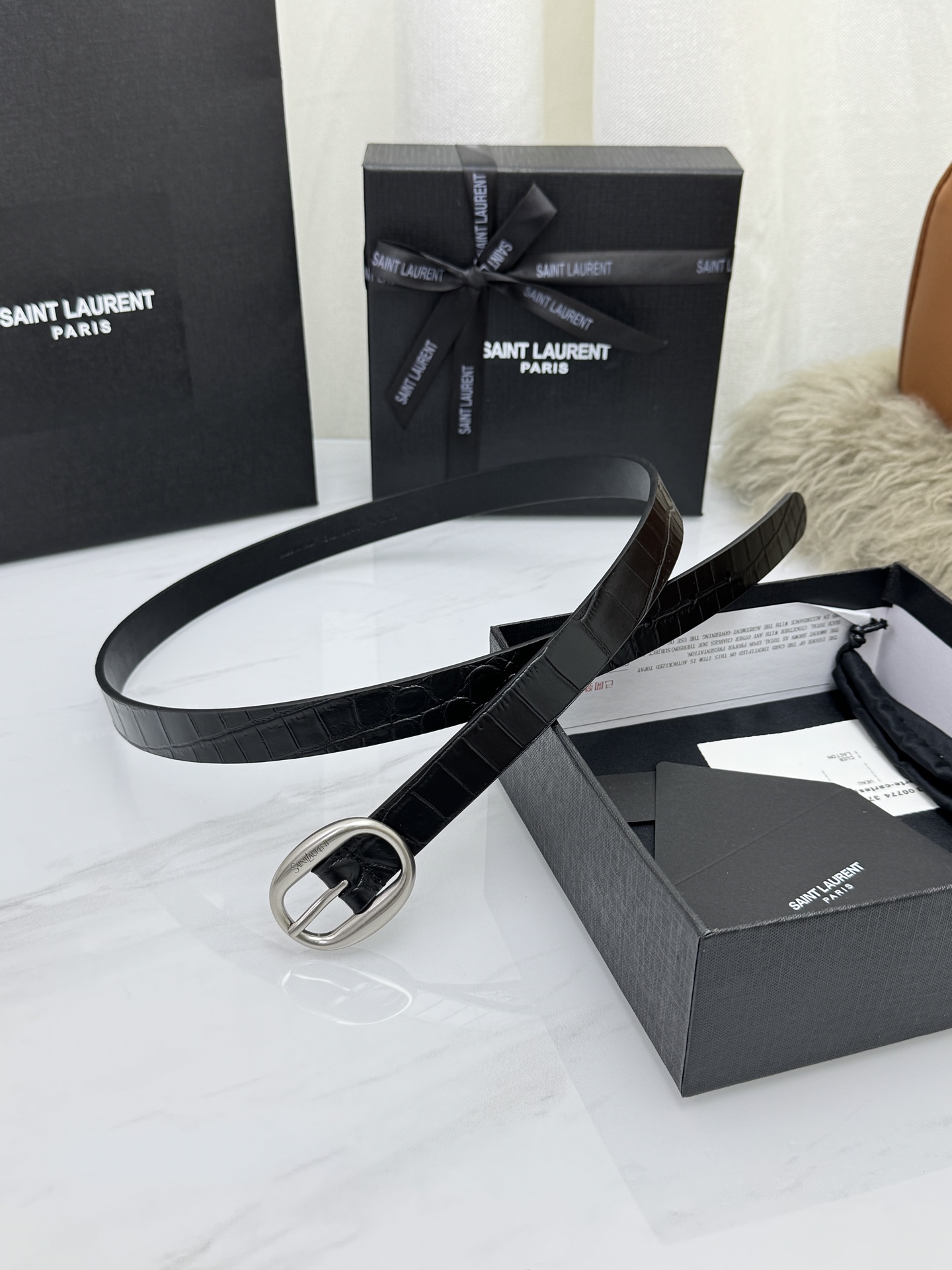 Saint Laurent 圣罗兰女士腰带皮带 原厂真金电渡扣头，意大利原厂皮，宽2.0cm，代购级。