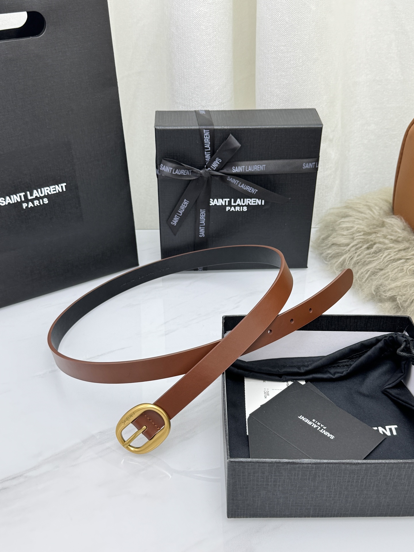 Saint Laurent 圣罗兰女士腰带皮带 原厂真金电渡扣头，意大利原厂皮，宽2.0cm，代购级。