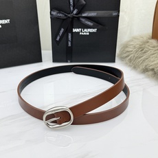 Saint Laurent 圣罗兰女士腰带皮带 原厂真金电渡扣头,意大利原厂皮,宽2.0cm,代购级。 Saint Laurent 圣罗兰女士腰带皮带 原厂真金电渡扣头,意大利原厂皮,宽2.0cm,代购级。