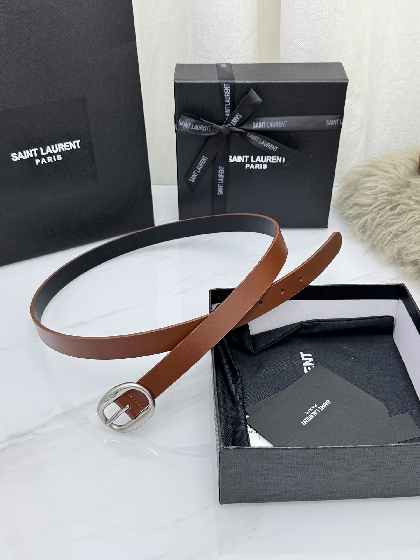 Saint Laurent 圣罗兰女士腰带皮带 原厂真金电渡扣头，意大利原厂皮，宽2.0cm，代购级。