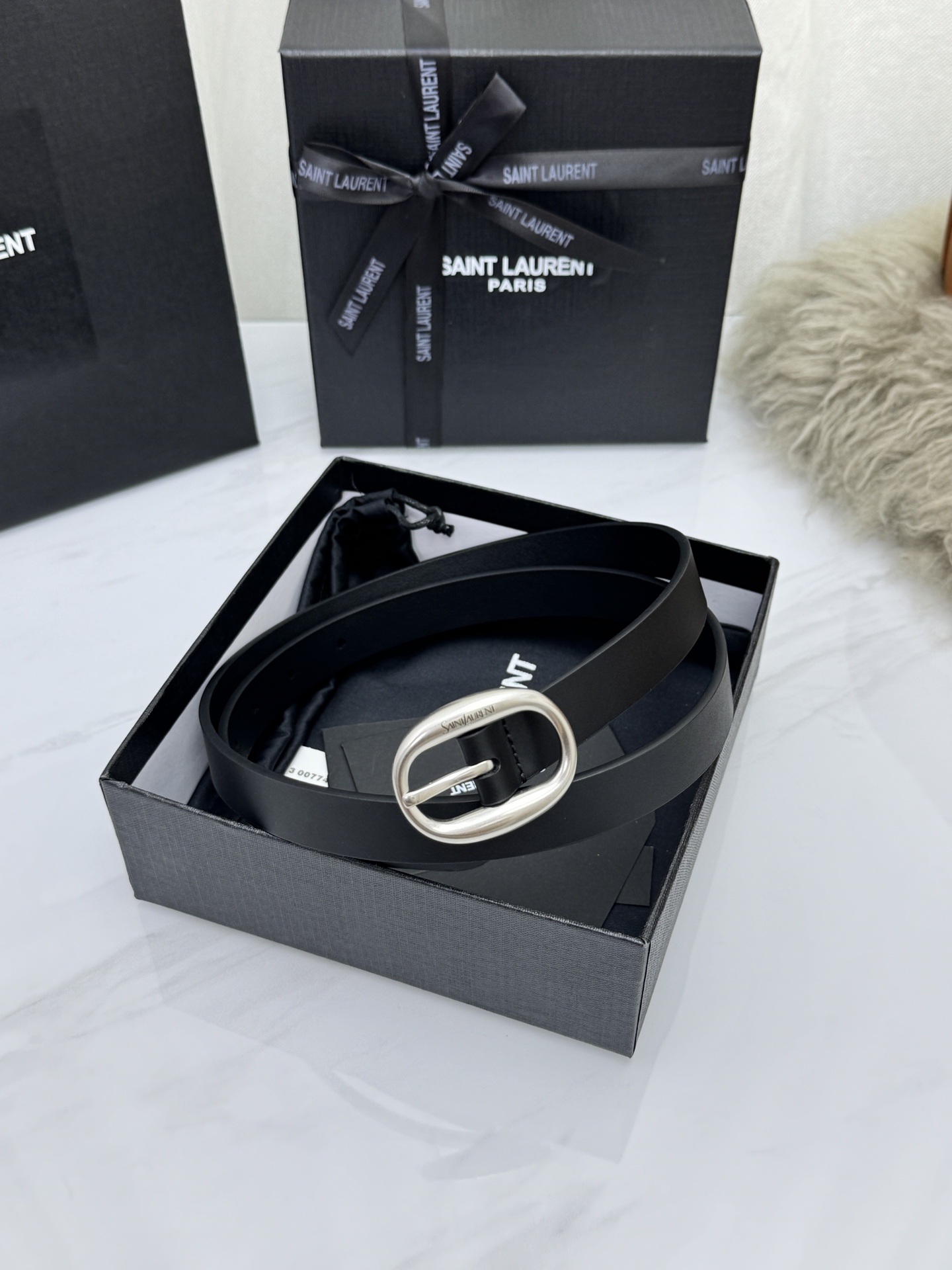 Saint Laurent 圣罗兰女士腰带皮带 原厂真金电渡扣头，意大利原厂皮，宽2.0cm，代购级。