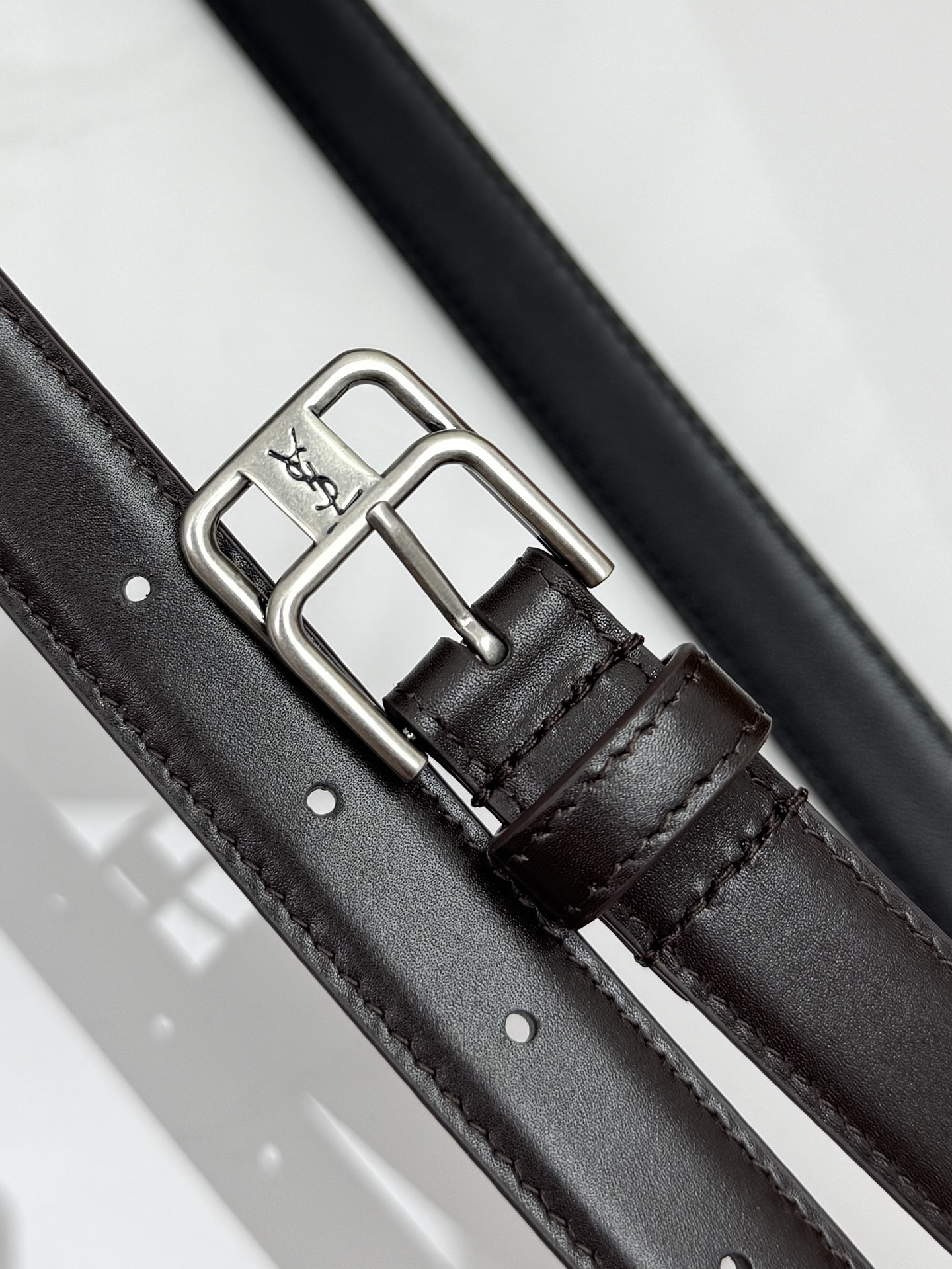 Saint Laurent 圣罗兰女士腰带皮带 原厂真金电渡扣头，意大利原厂皮，宽2.0cm，代购级。