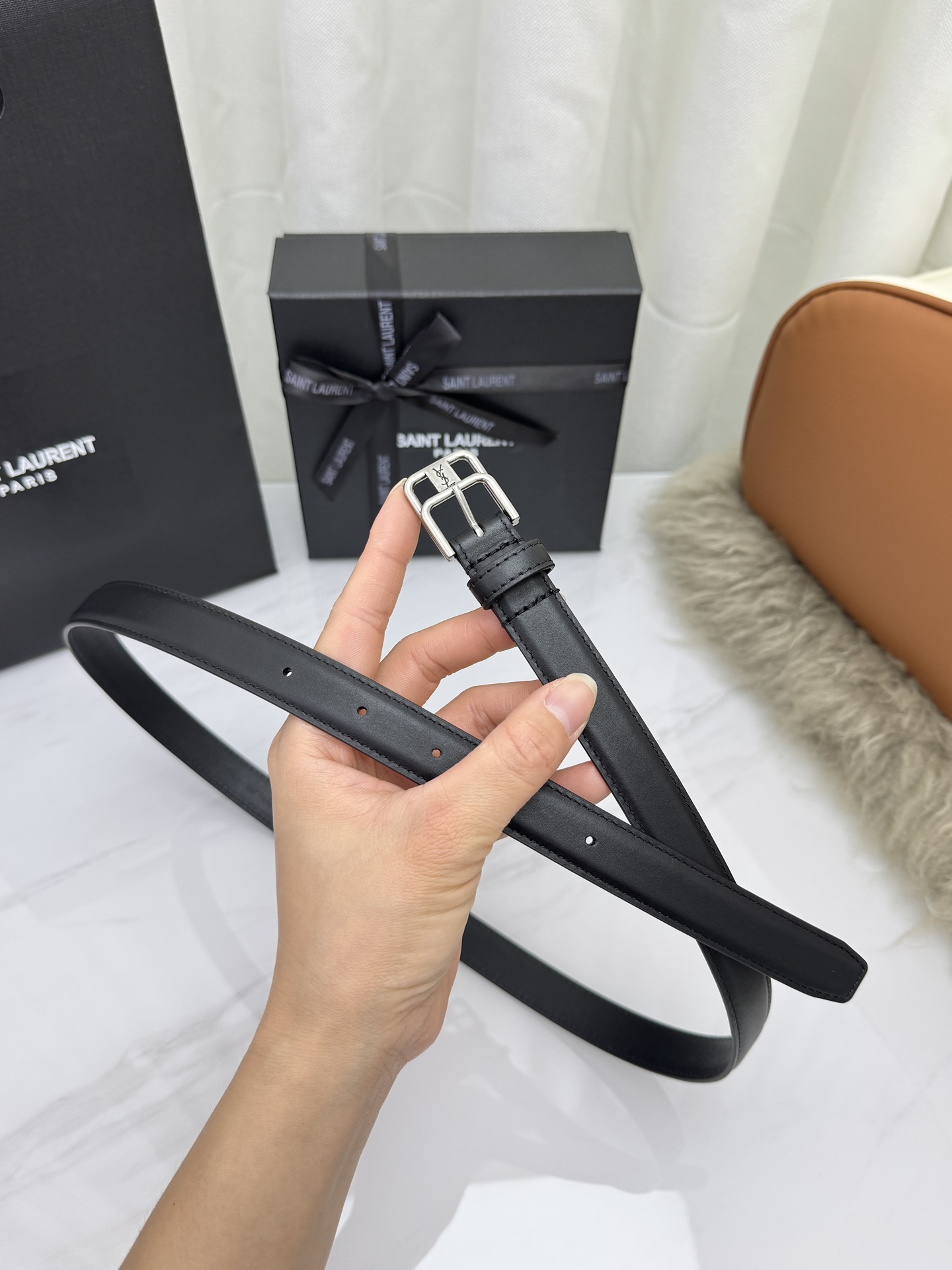 Saint Laurent 圣罗兰女士腰带皮带 原厂真金电渡扣头，意大利原厂皮，宽2.0cm，代购级。