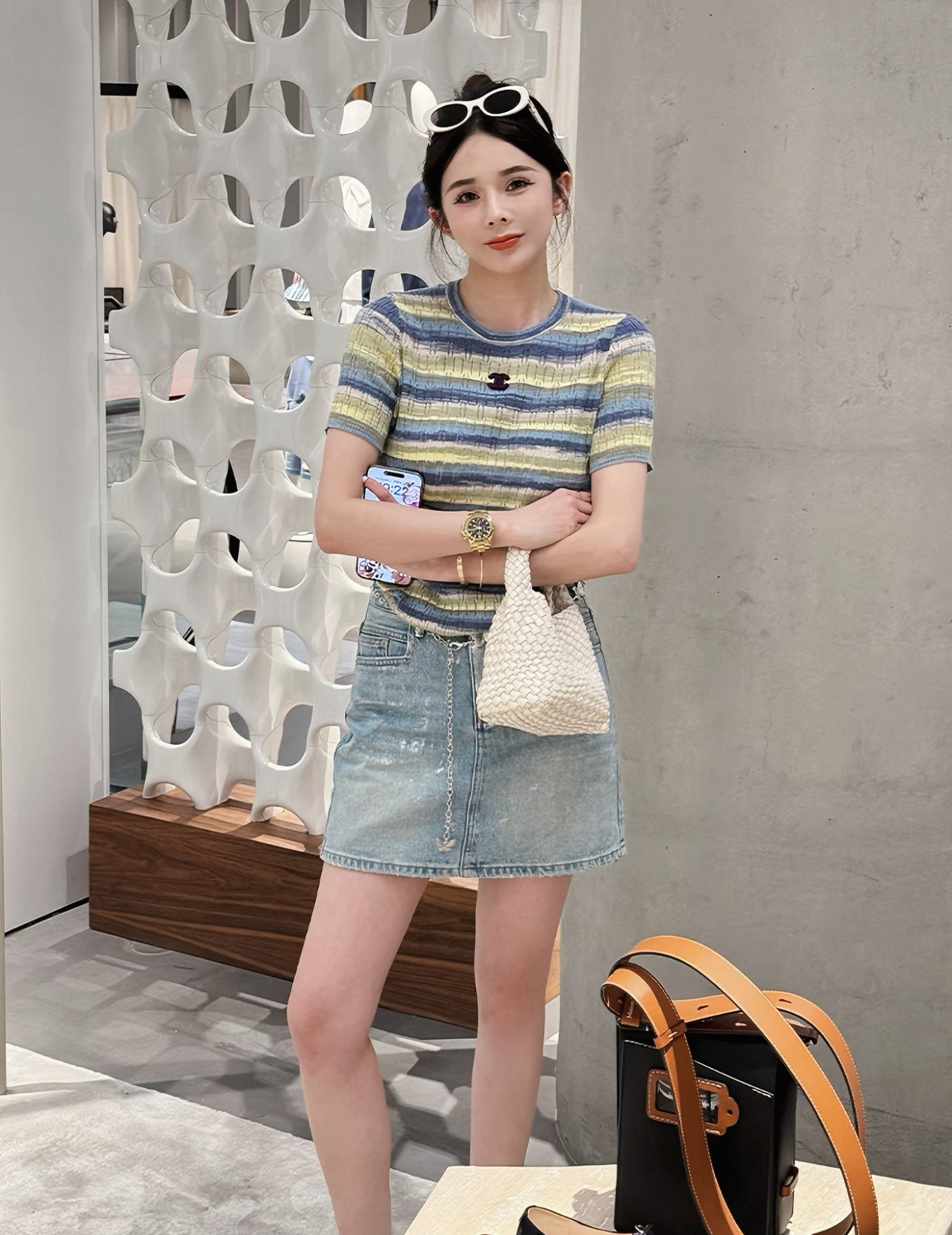 小香 26夏季新款 条纹圆领针织 绿色翻领+蓝黄条纹 夏日氛围感满满!柔软针织面料 穿着舒适透气 胸前双