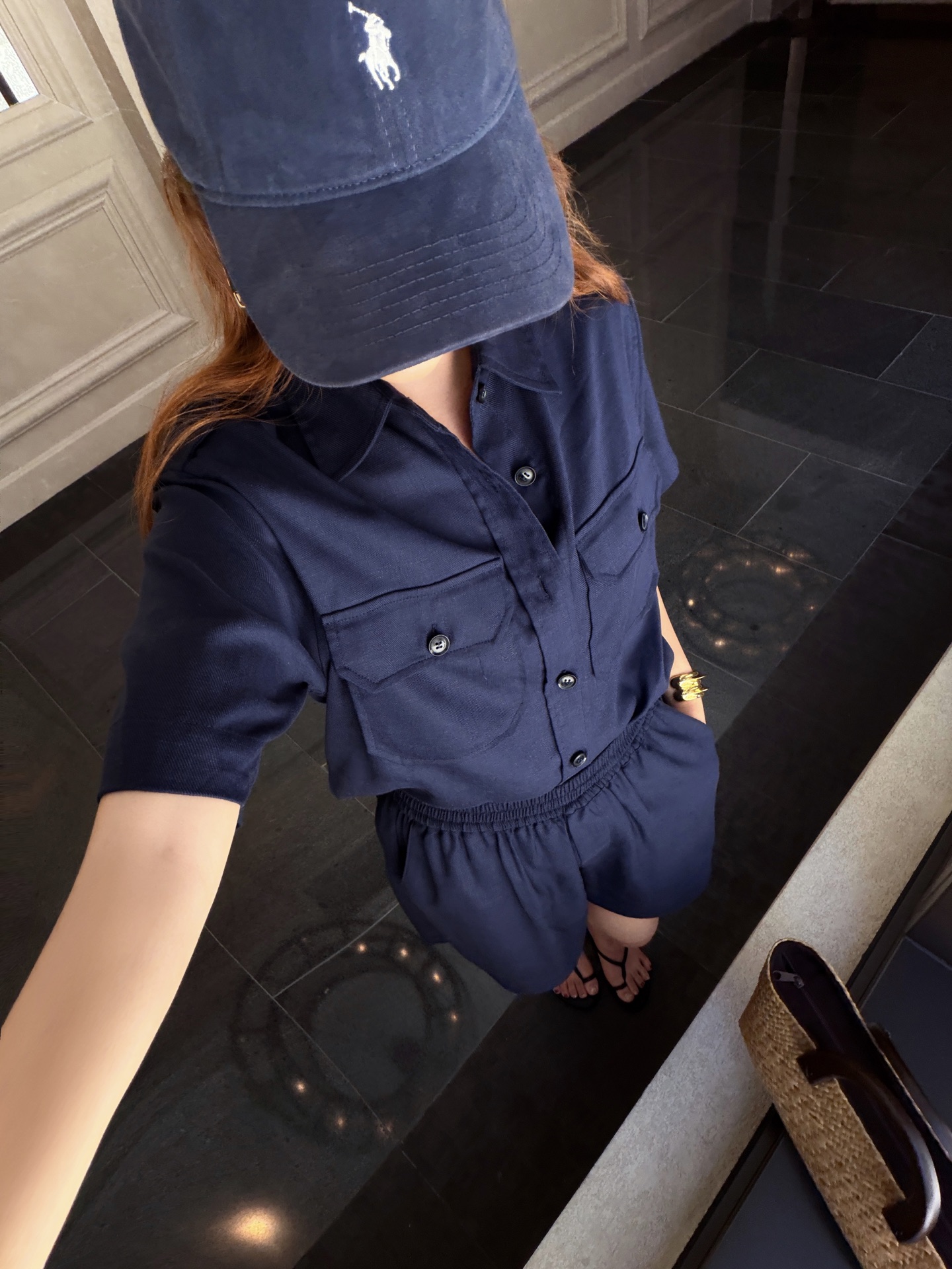 LoroPiana 26春夏新款 亚麻短袖衬衫 双口袋设计 简约又有工装感 翻领短袖很显气质 亚麻面料散