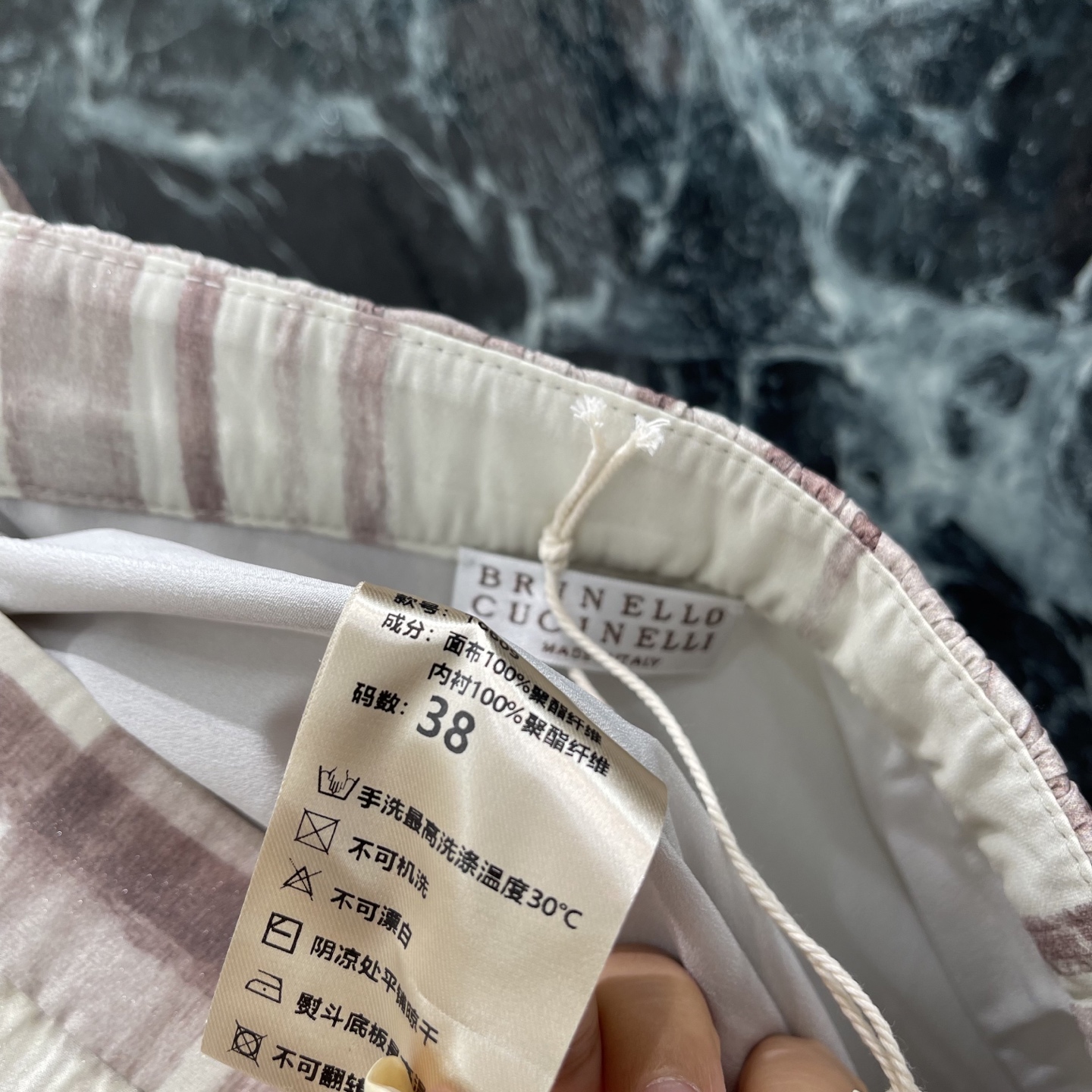BC 26夏季新款 格纹半身裙 奶茶色系格纹 温柔复古 裙摆灵动 走路自带优雅氛围感 搭配针织衫或简约上