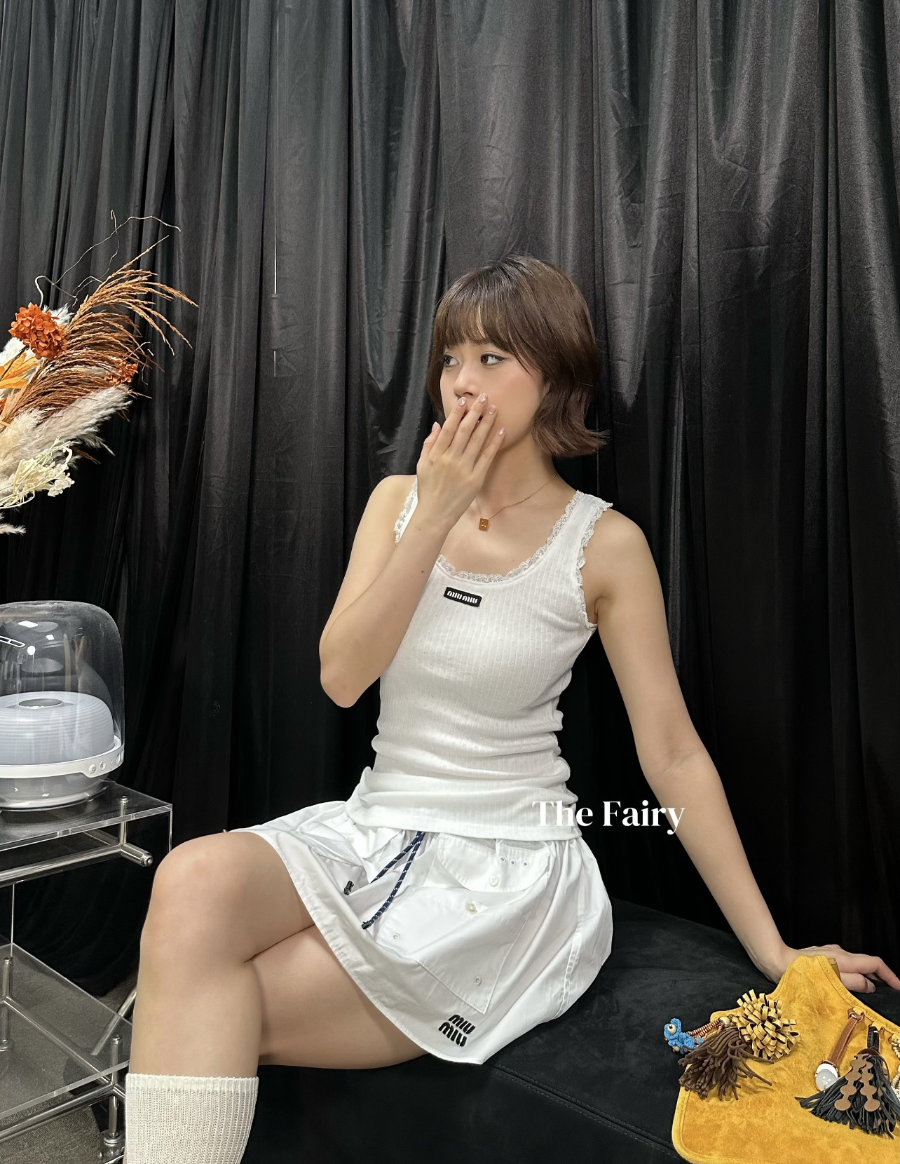 Miu 26夏季新款 蕾丝花边背心 领口袖口蕾丝花边设计 复古又精致 细节满分 可可棕色显白 黄皮也能轻