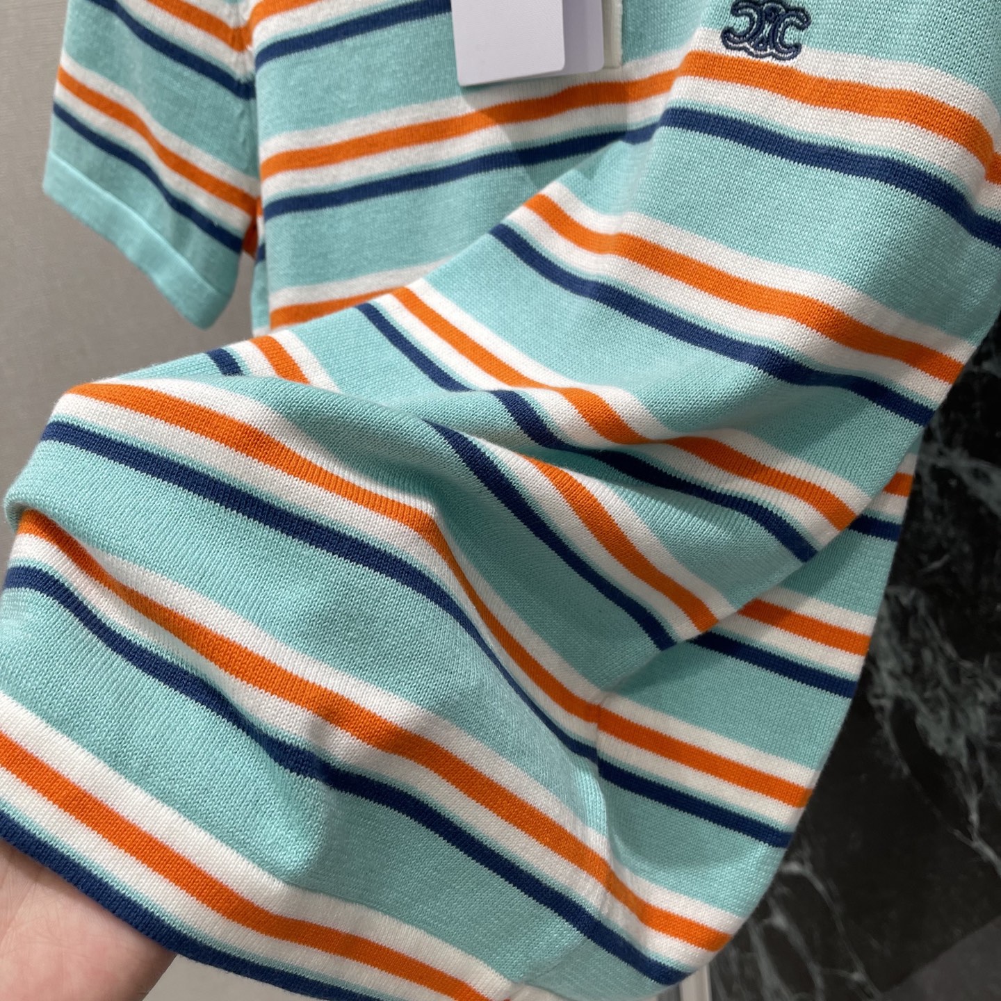 CE 26夏季新款 撞色条纹短袖 撞色条纹+撞色翻领胸前凯旋门刺绣低调有辨识度 搭高腰裤裙法式复古感满满