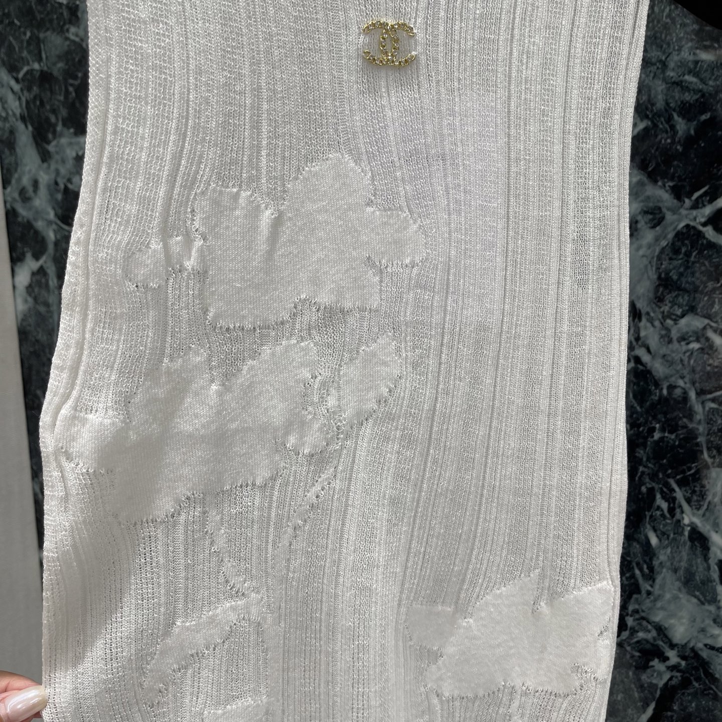 小香 26早秋新款 花卉无袖背心 法式优雅风 精致立体花卉图案超有质感 无袖高领设计 春夏穿超合适 单穿