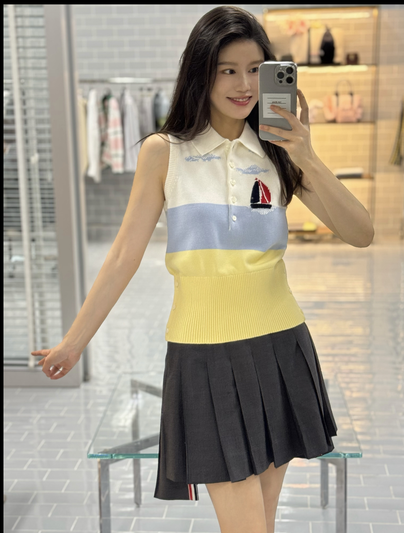TB 26早秋新款 帆船针织背心 三色拼接，清新又活力满满!左胸帆船刺绣超精致 满满航海氛围感 翻领+无