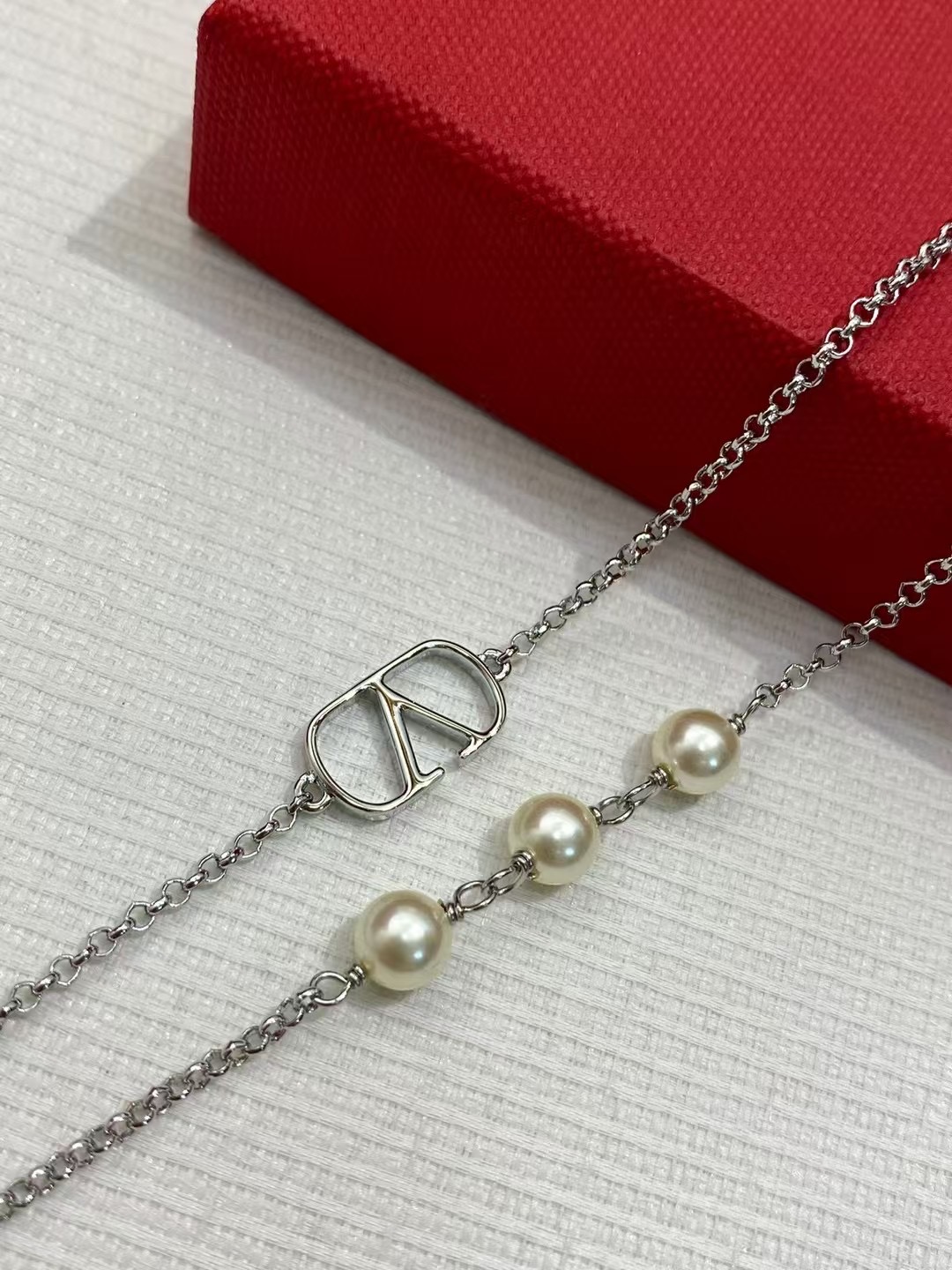 발렌티노 진주 장식 실버 펄 더블 레이어 팔찌 63706 이미지 6