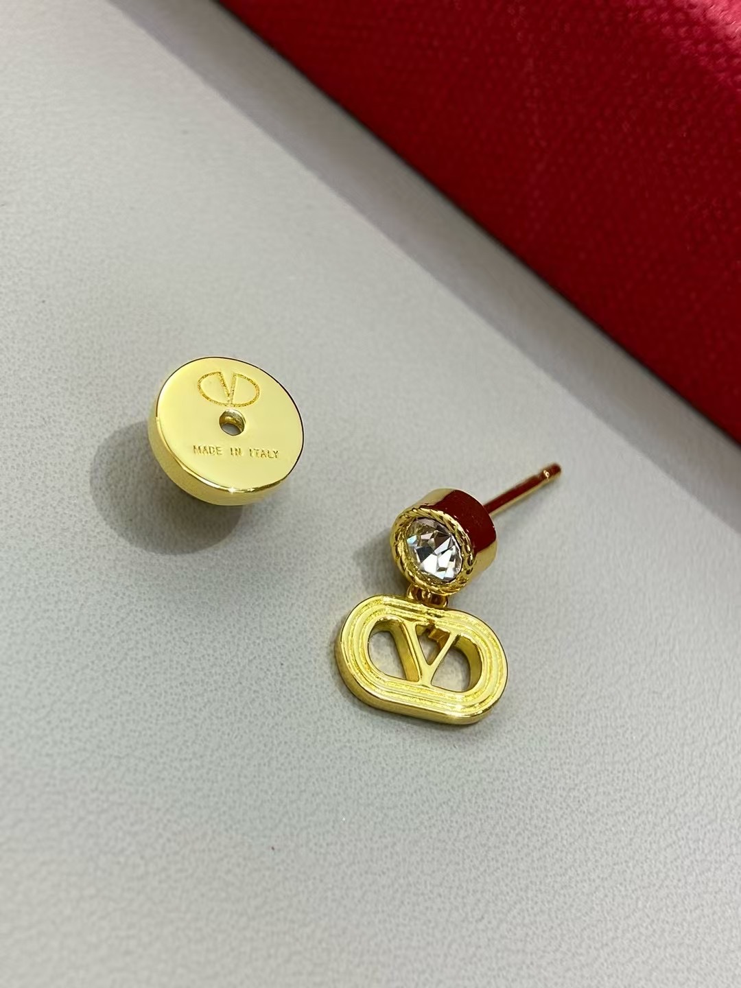 발렌티노 메탈 스터드 다이아몬드 장식 귀걸이 63705 이미지 4