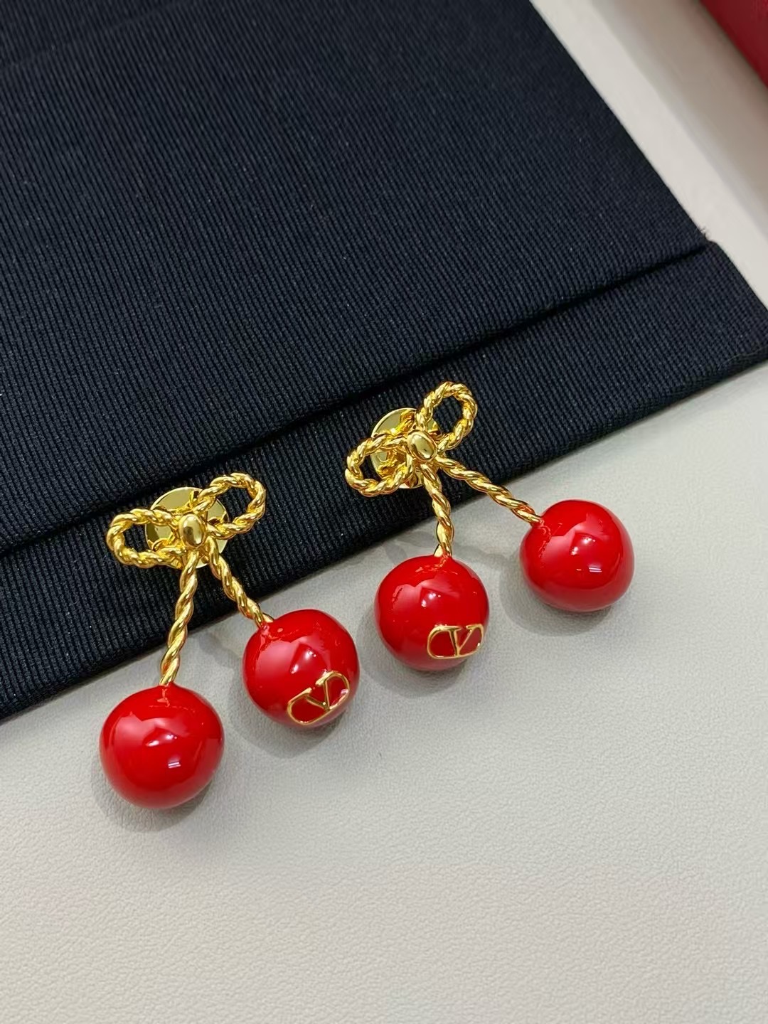 발렌티노 벚꽃 에나멜 귀걸이 63704 이미지 7