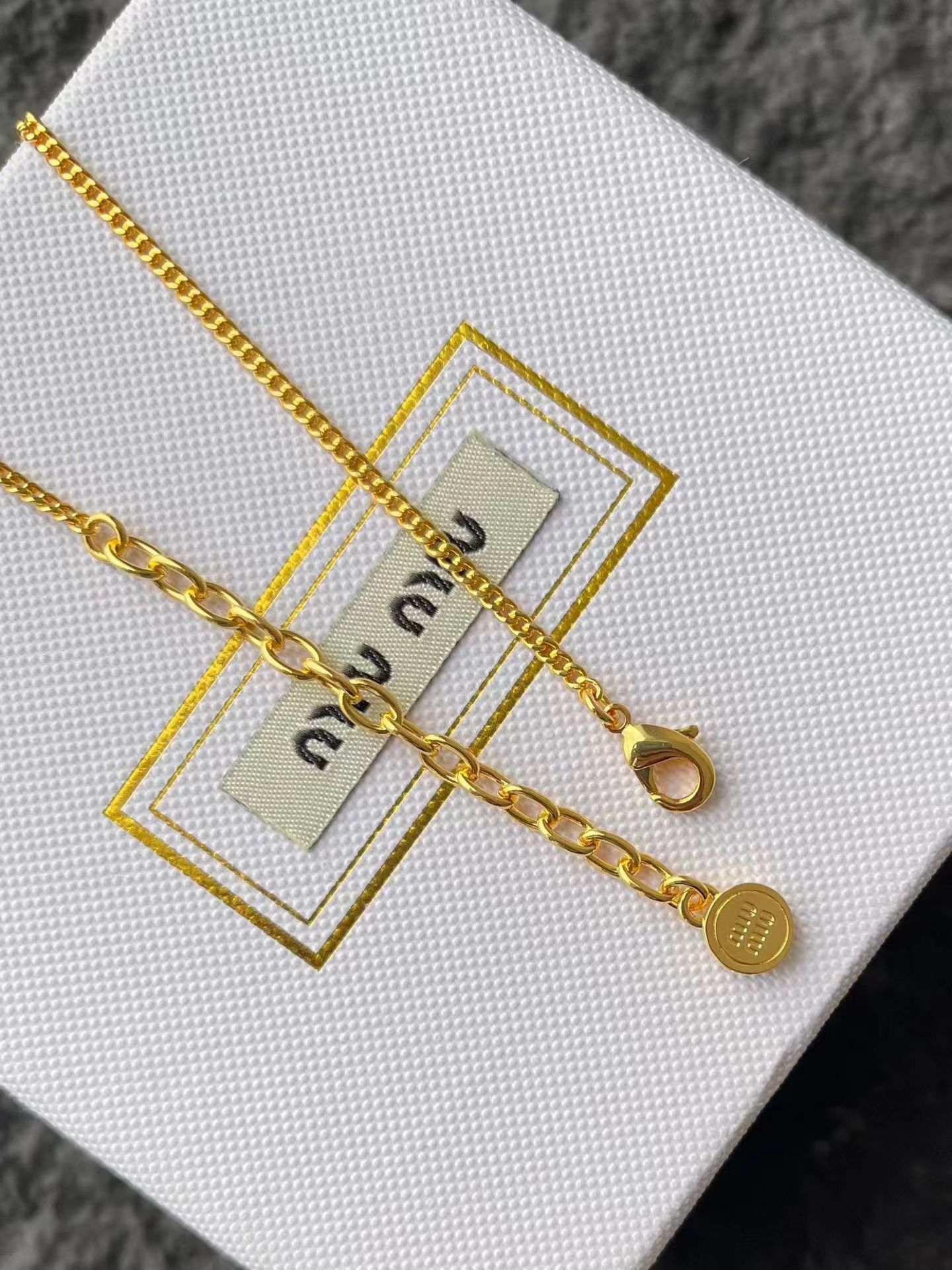 미우미우 팔찌 135651 Miu Miu Bracelet 썸네일 이미지